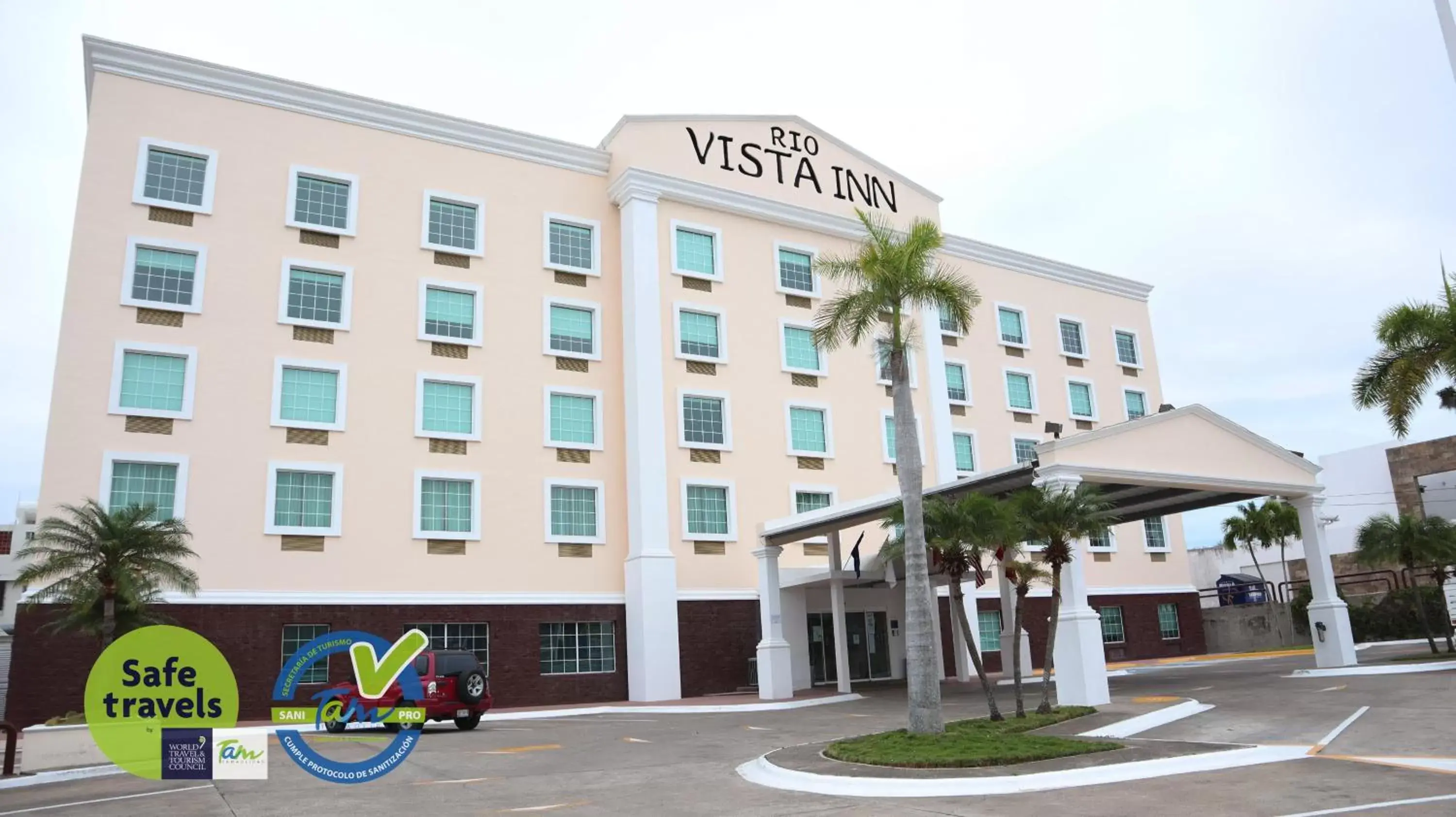 Property building in Rio Vista Inn Business High Class Tampico