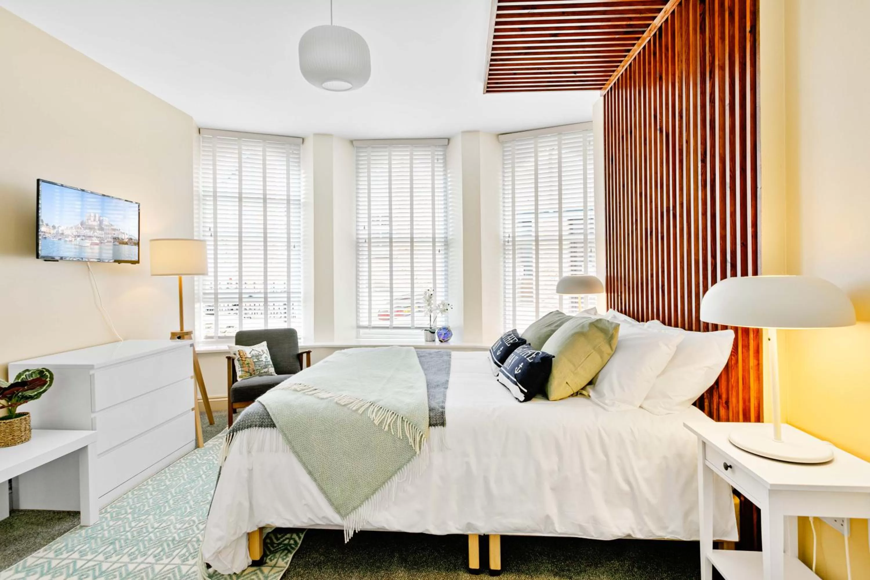 Photo of the whole room, Bed in Park View R & R - Adult Only - Self-Catering - Free Parking - EV Point