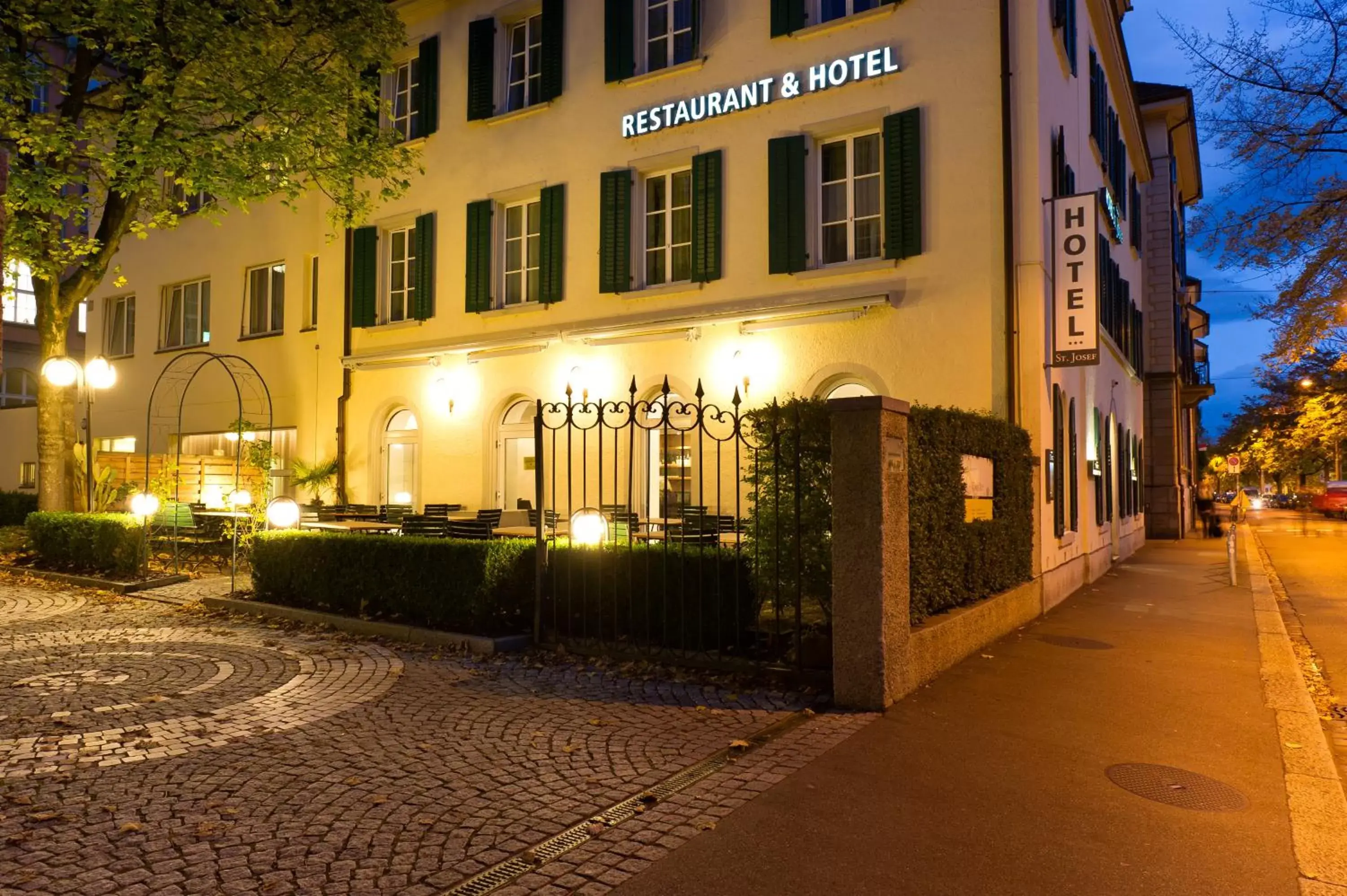 Restaurant/places to eat in Hotel St. Josef