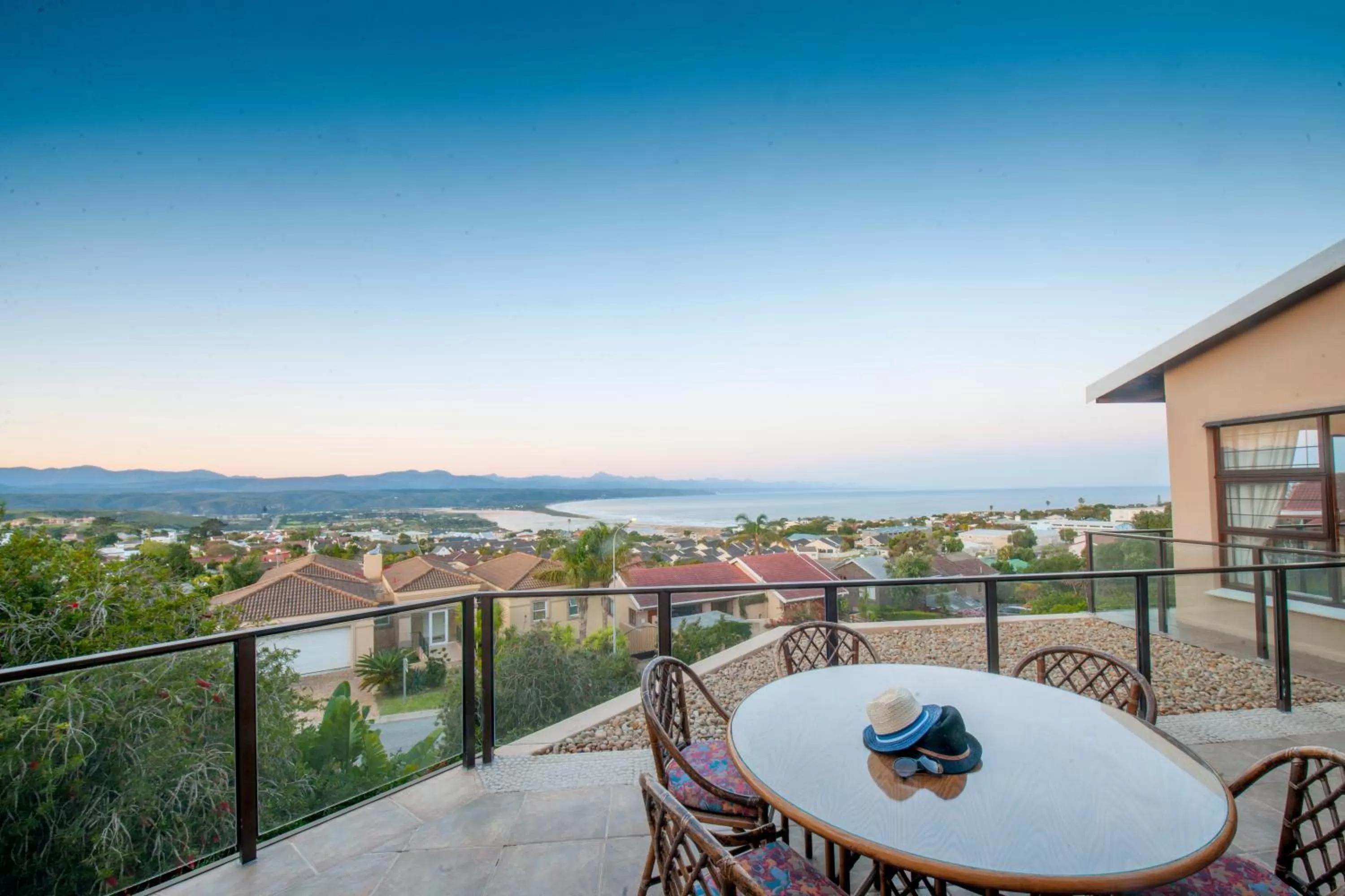 Sea view in Panoramic Blue B&B