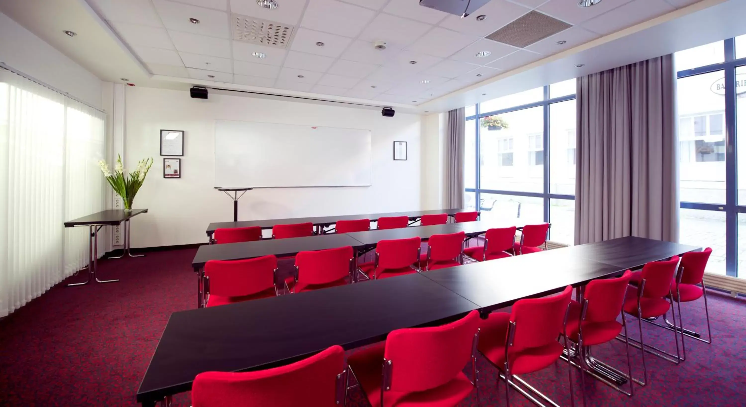 Meeting/conference room, Business Area/Conference Room in Clarion Collection Hotel Grand Olav