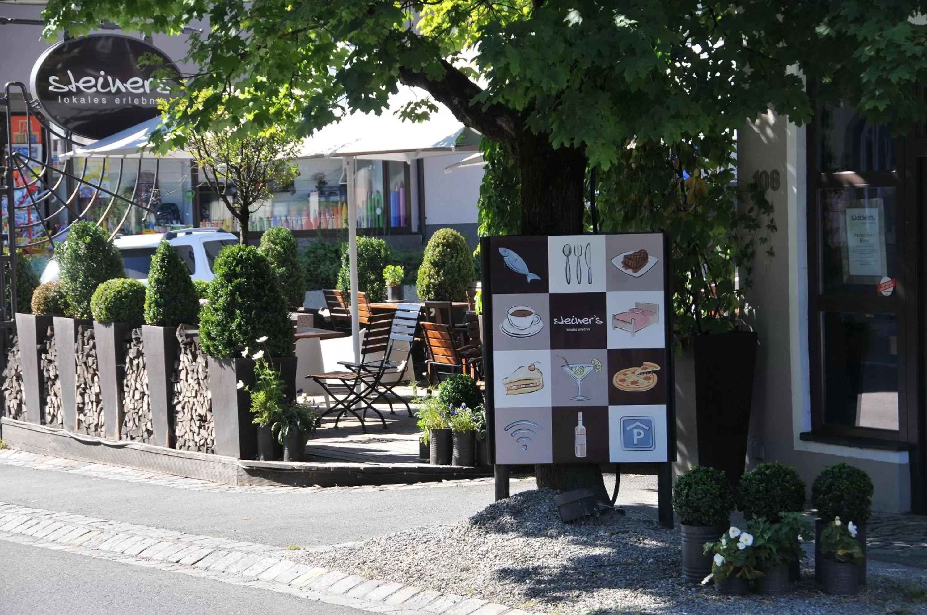 Facade/entrance in Apparthotel Restaurant Steiners
