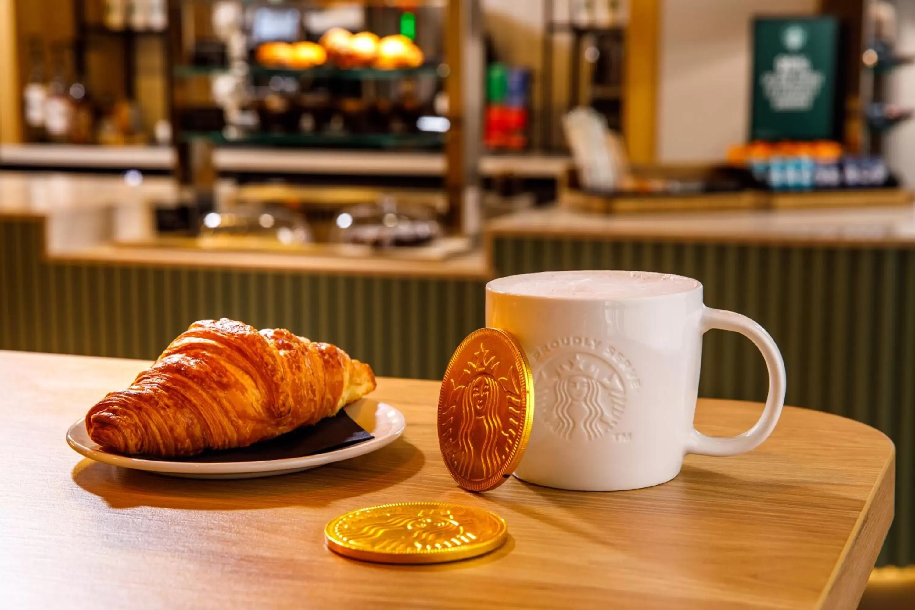 Coffee/tea facilities in Holiday Inn Manchester Airport, an IHG Hotel