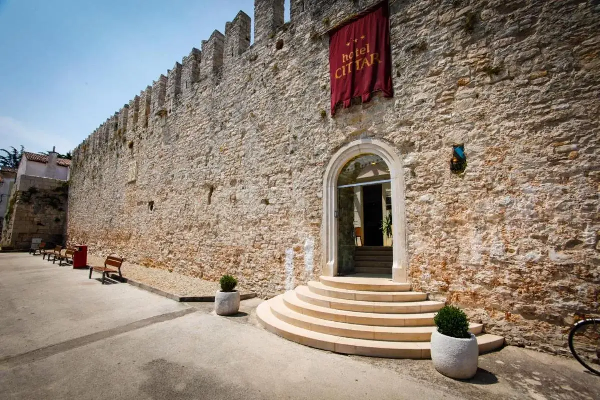 Facade/entrance in Hotel Cittar