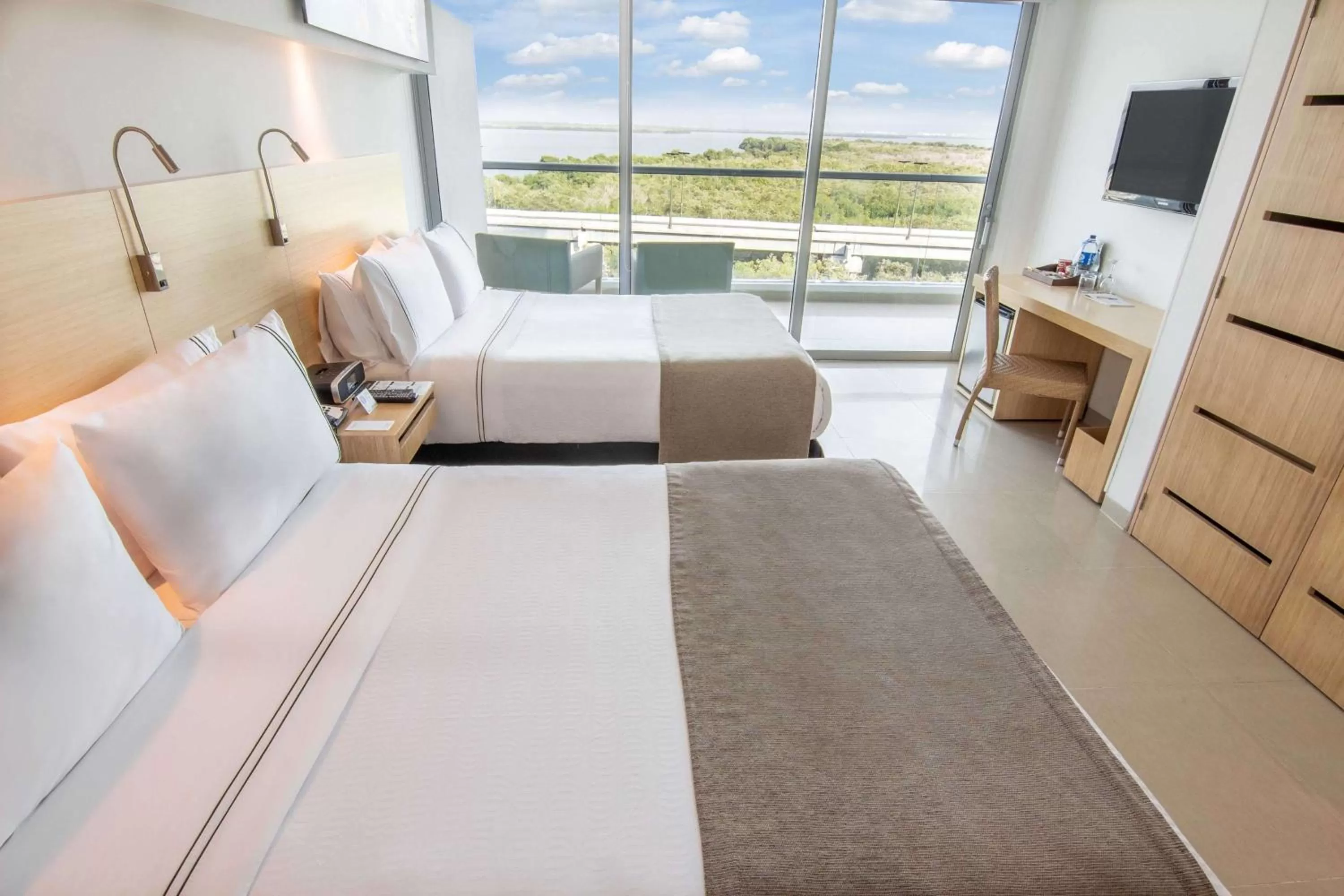 Bed in Sonesta Hotel Cartagena