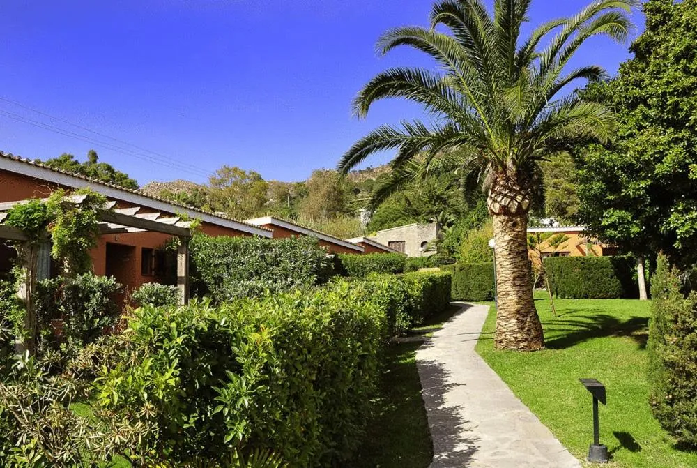 Garden in Hotel Punta Sur