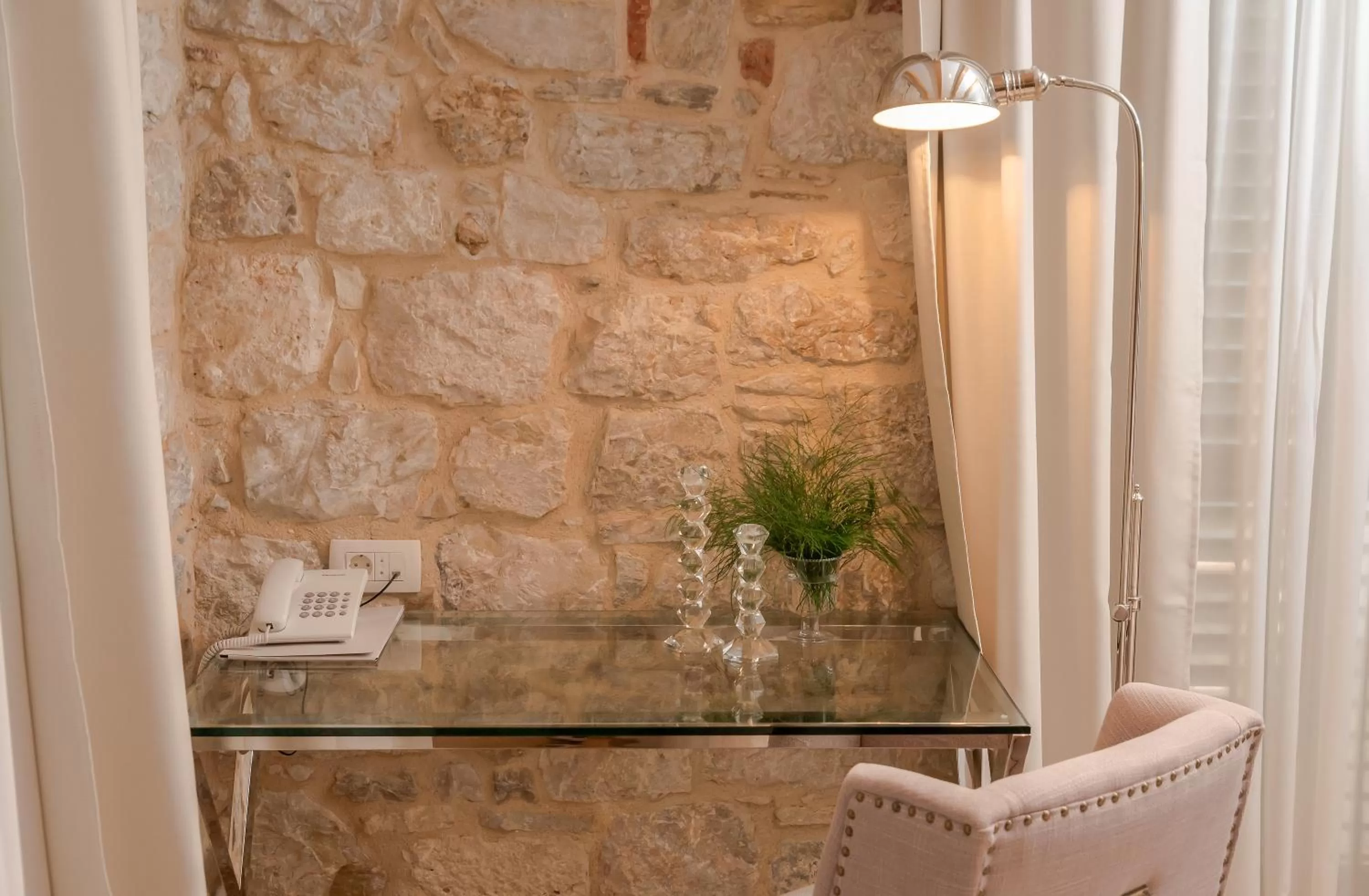 Decorative detail in Heritage Hotel 19