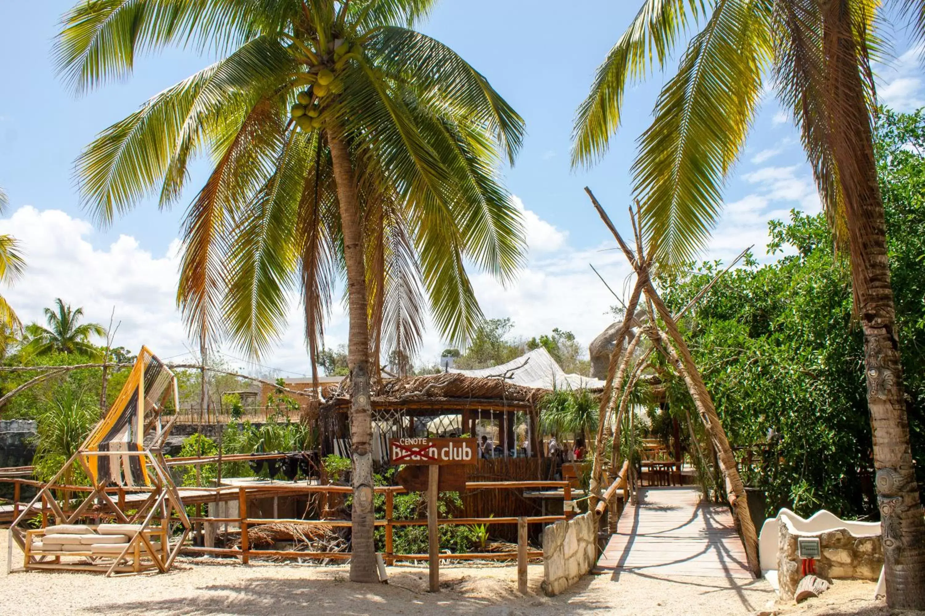 Restaurant/places to eat in BH HOTEL & CENOTE TULUM - Adults Only