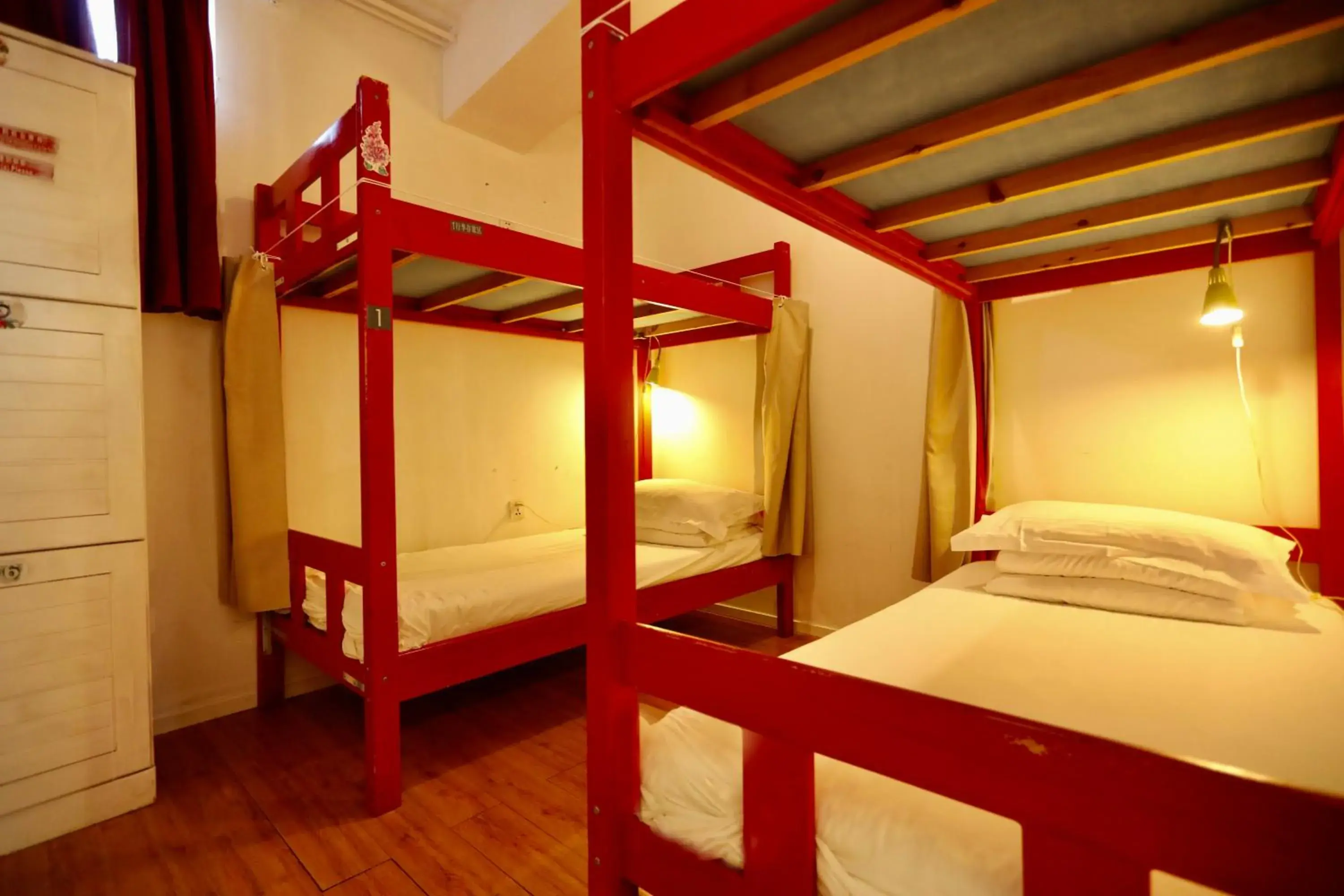 Bunk Bed in Peking International Youth Hostel