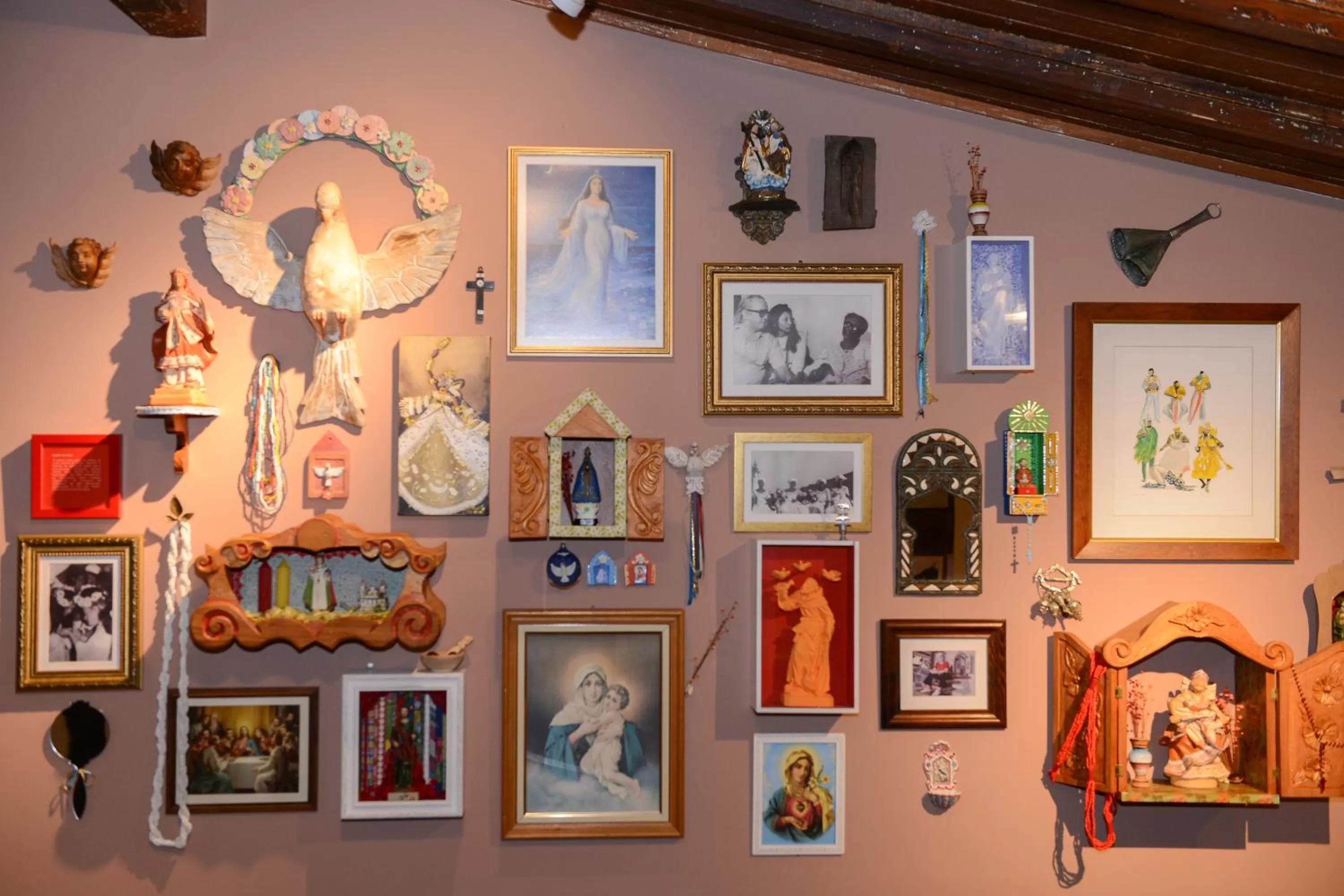 Decorative detail in CASA Di VINA Boutique Hotel