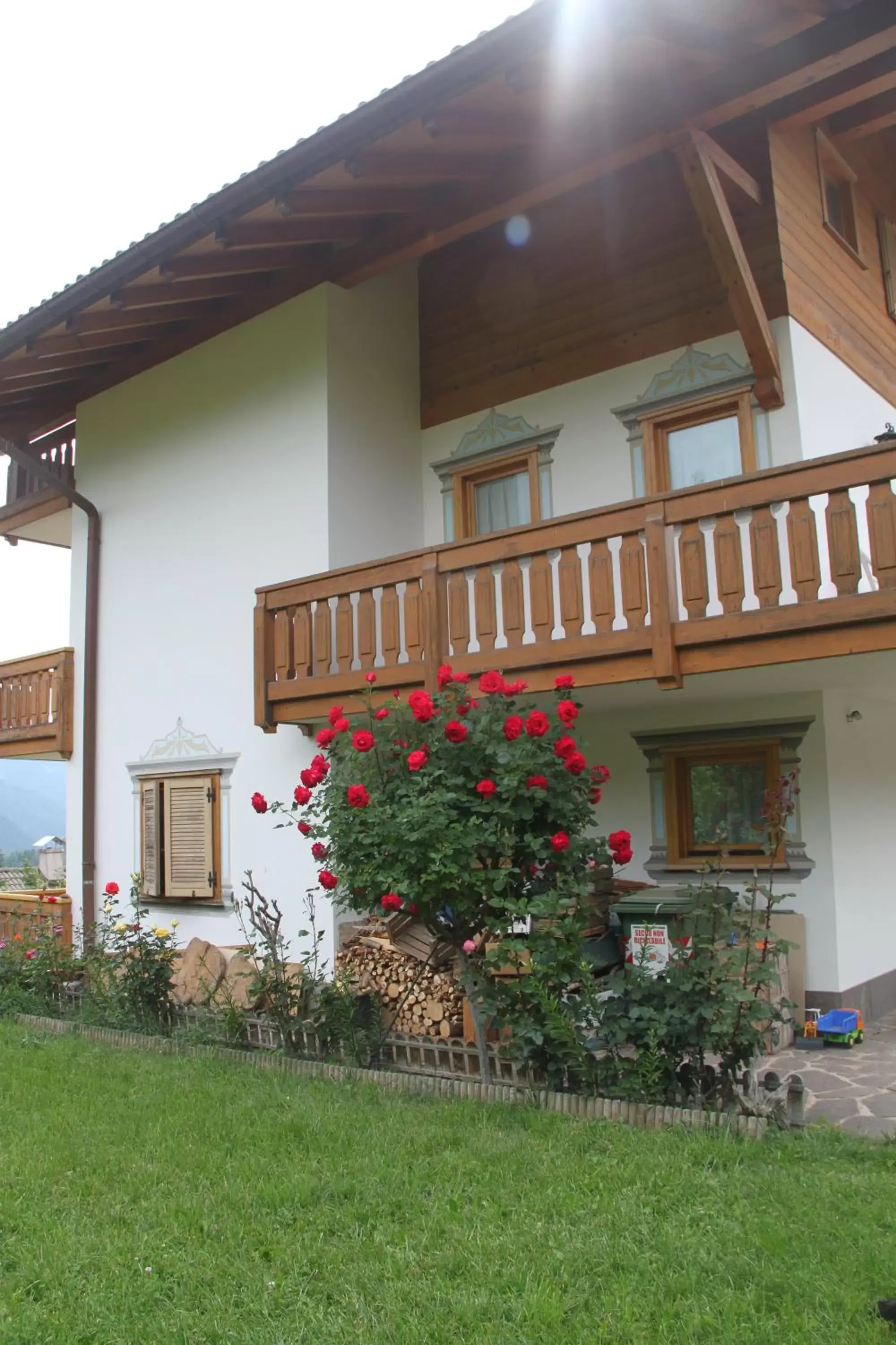 Day, Property Building in Garnì Goccia d'Oro