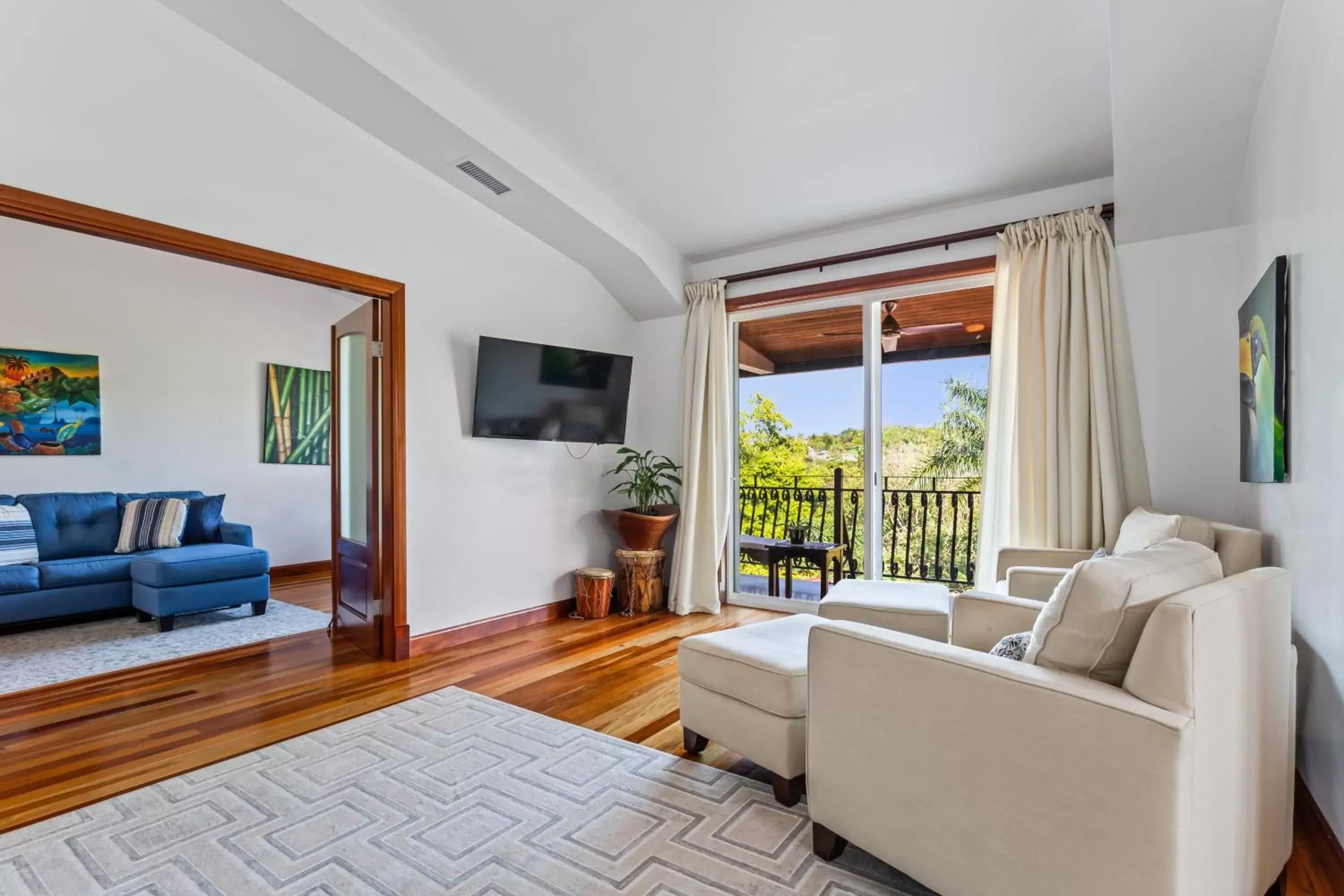 Living room, Seating Area in San Ignacio Resort Hotel