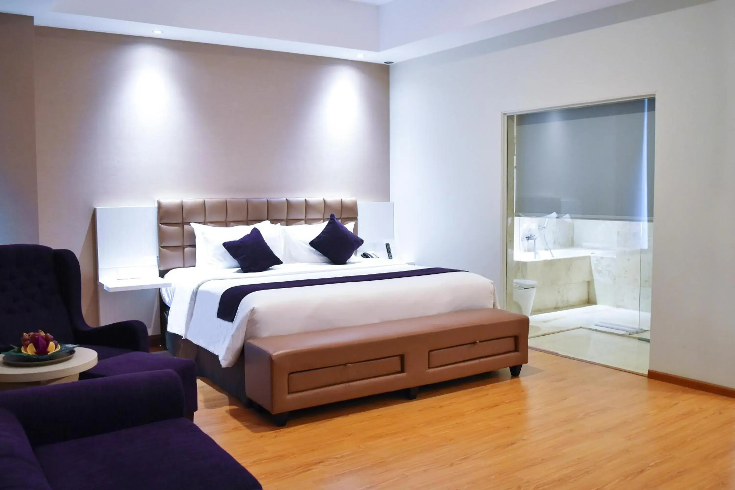 Shower, Bed in Platinum Hotel & Convention Hall Balikpapan