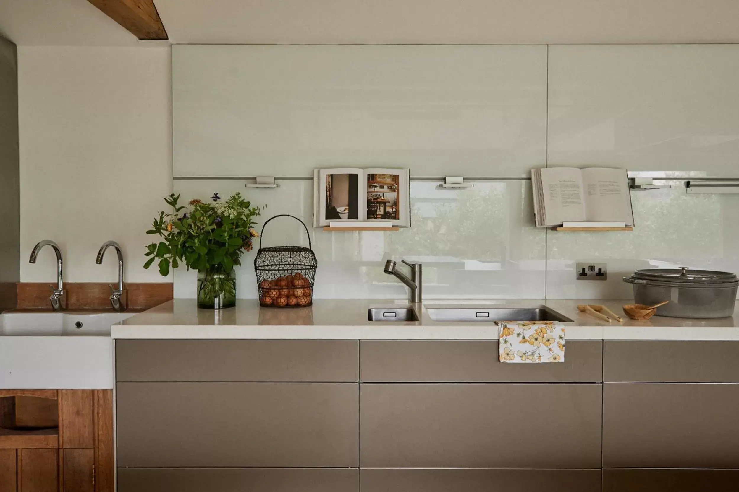 Kitchen/Kitchenette in Thyme