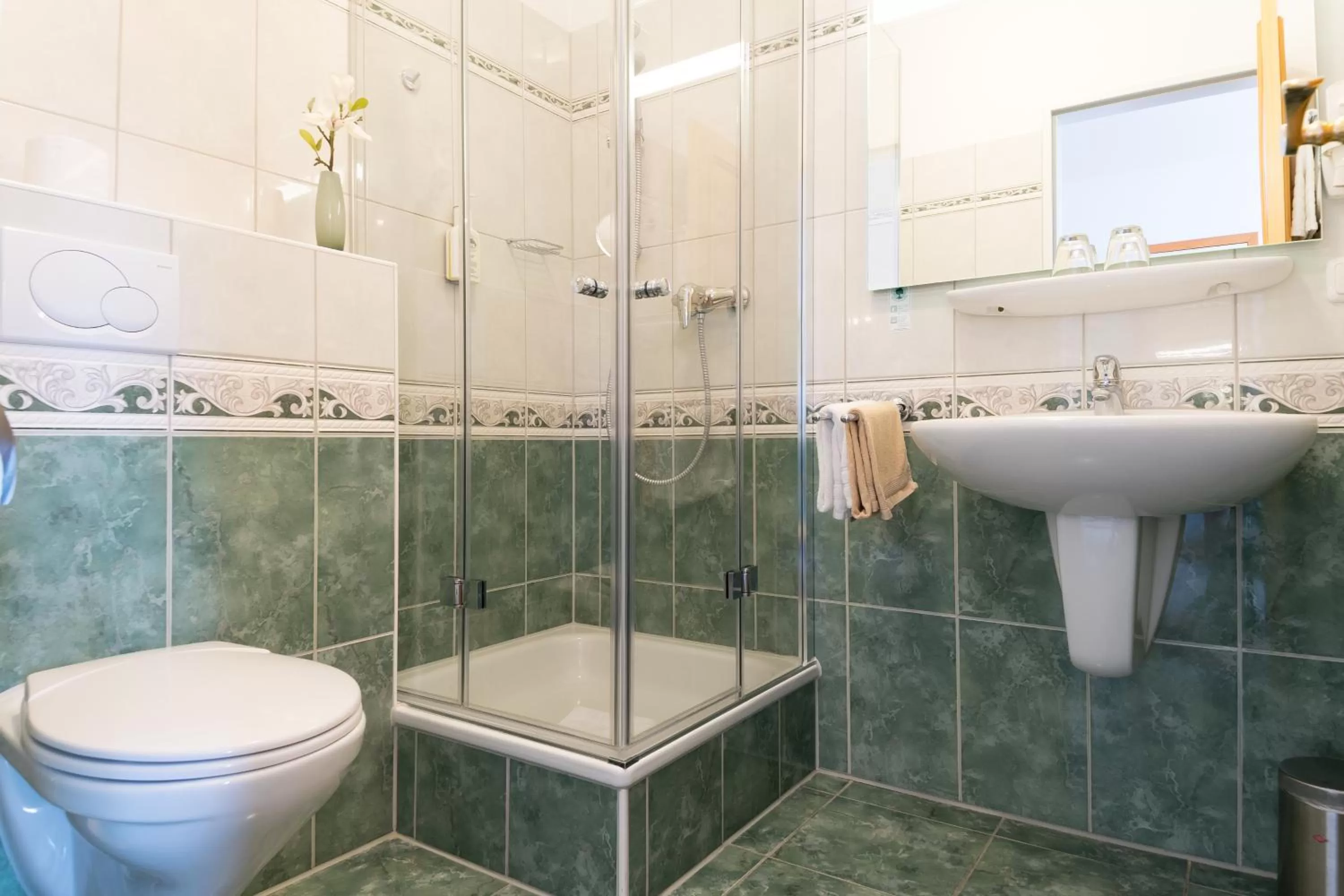 Bathroom in Hotel zum Kuhhirten