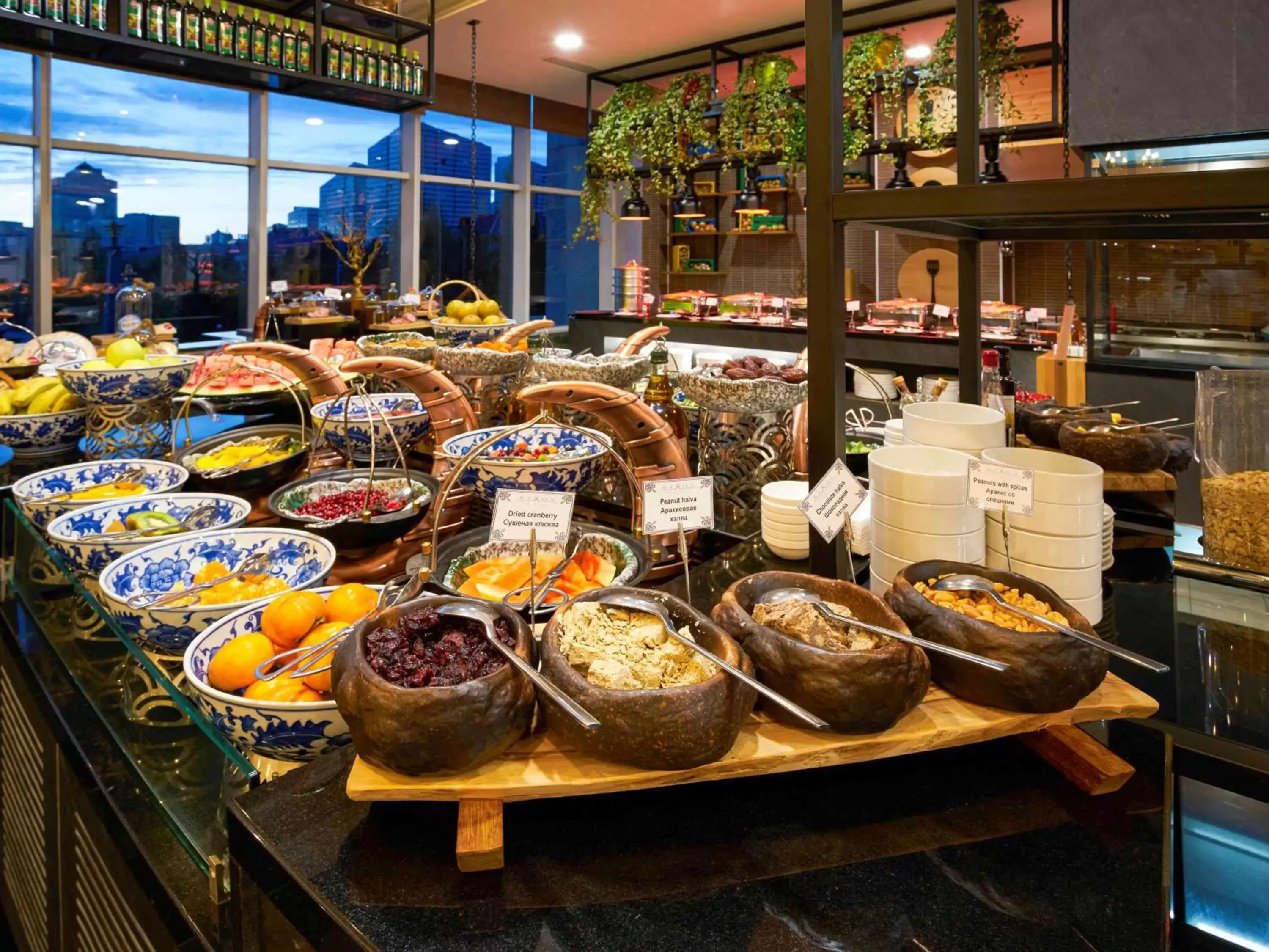 Restaurant/places to eat in Rixos President Hotel Astana