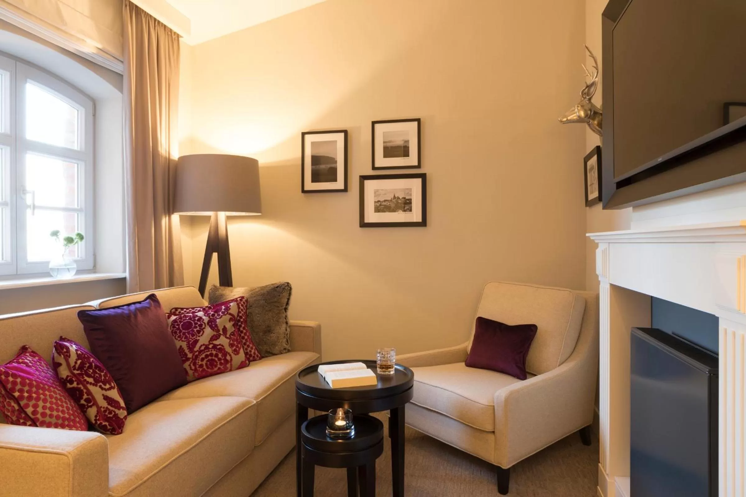 Photo of the whole room in Hotel Brunnenhaus Schloss Landau