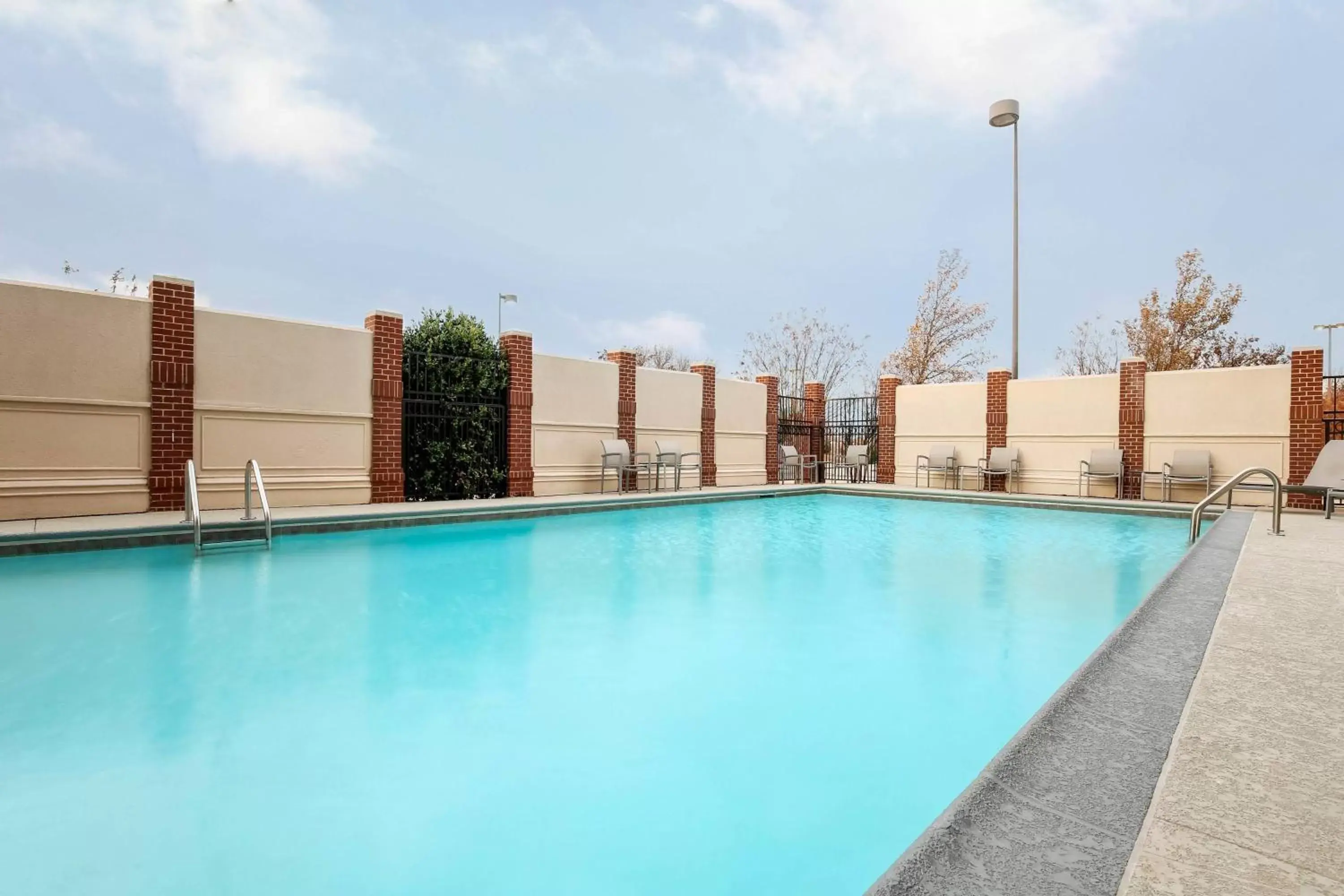 Swimming Pool in SpringHill Suites by Marriott Oklahoma City Quail Springs