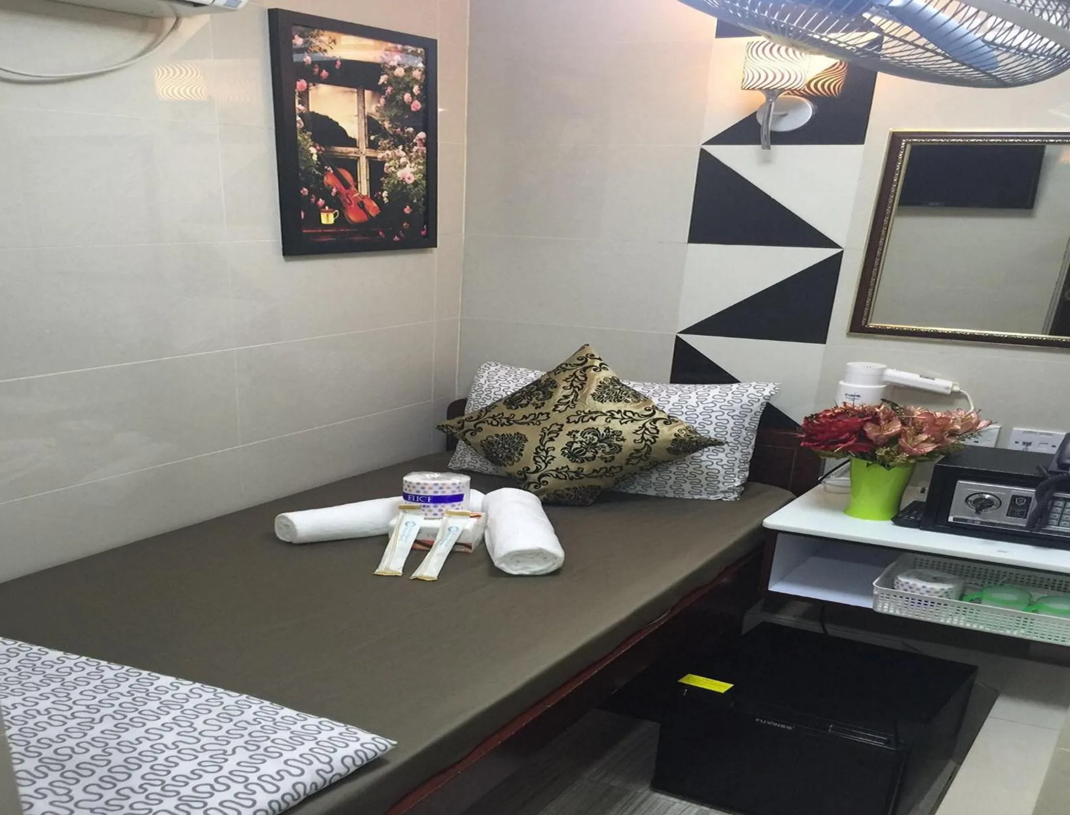 Decorative detail, Bed in Hostel Venus