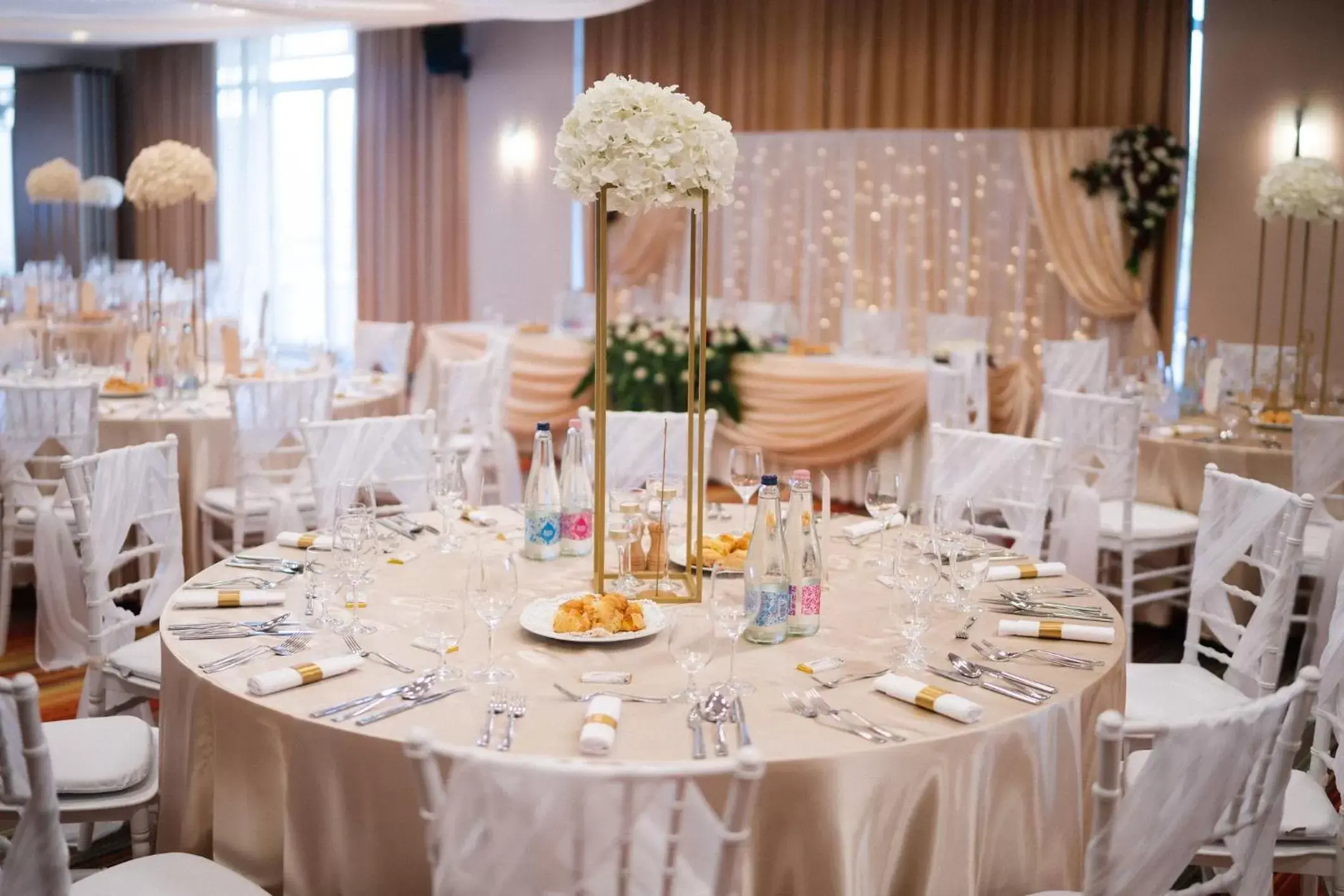 wedding, Banquet Facilities in Novotel Szeged