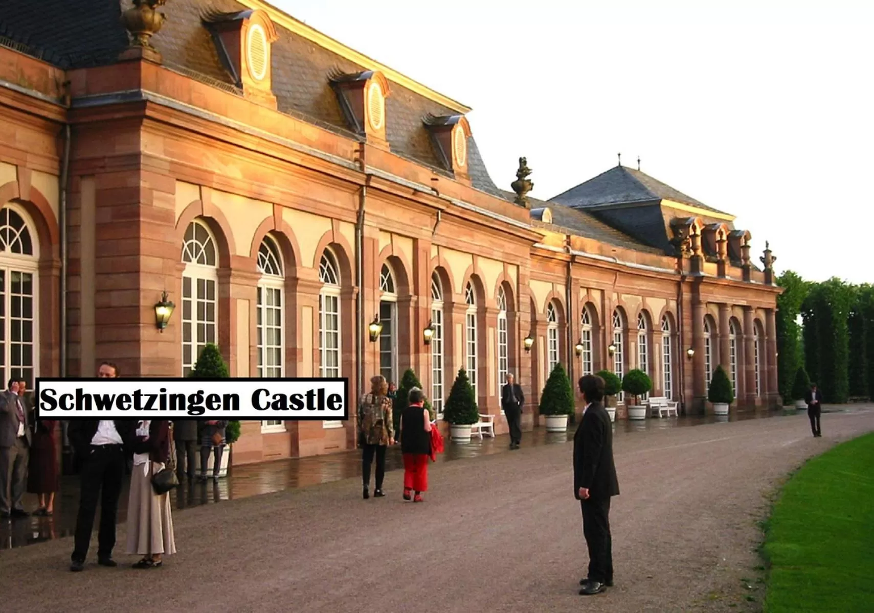 Staff in eXo Square Heidelberg/Schwetzingen - by SuperFly Hotels