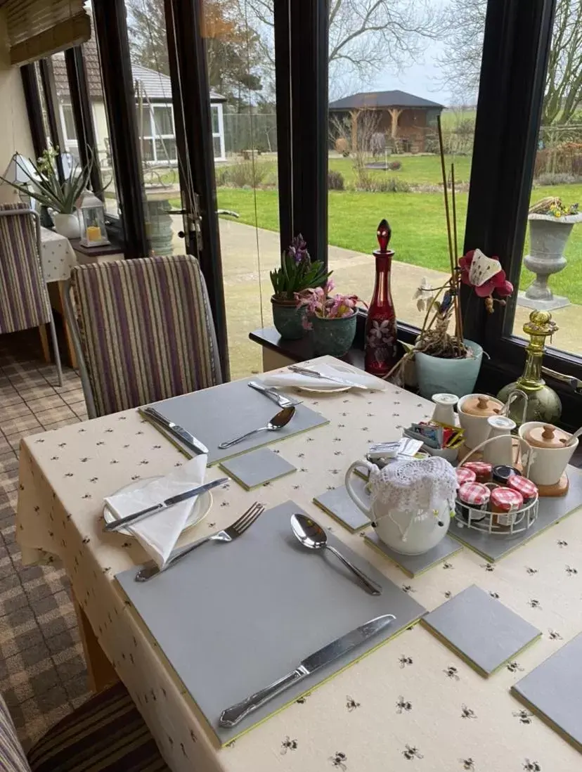 Dining area, Restaurant/Places to Eat in Killerby Cottage Farm