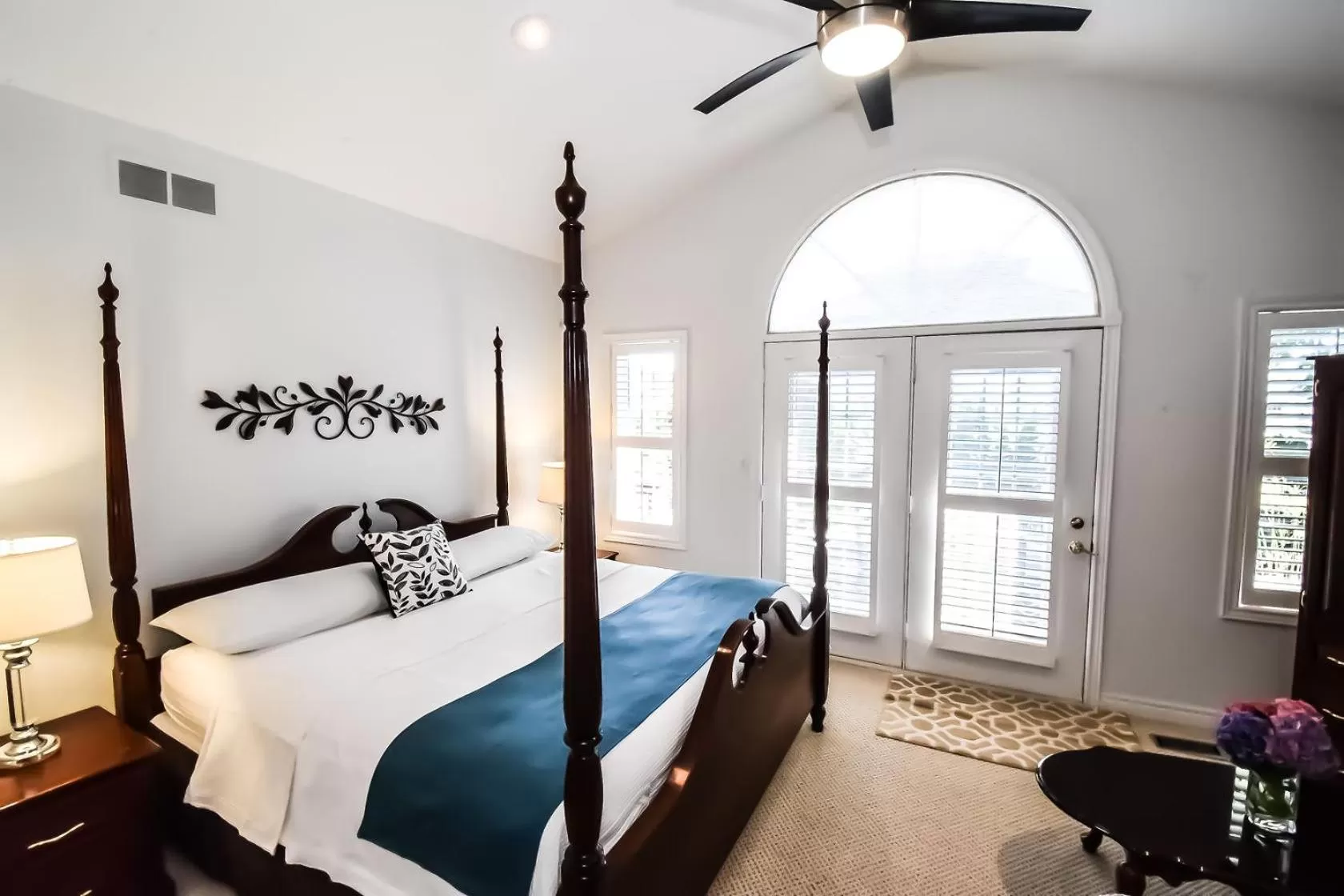 Bed in Graystone Bed & Breakfast