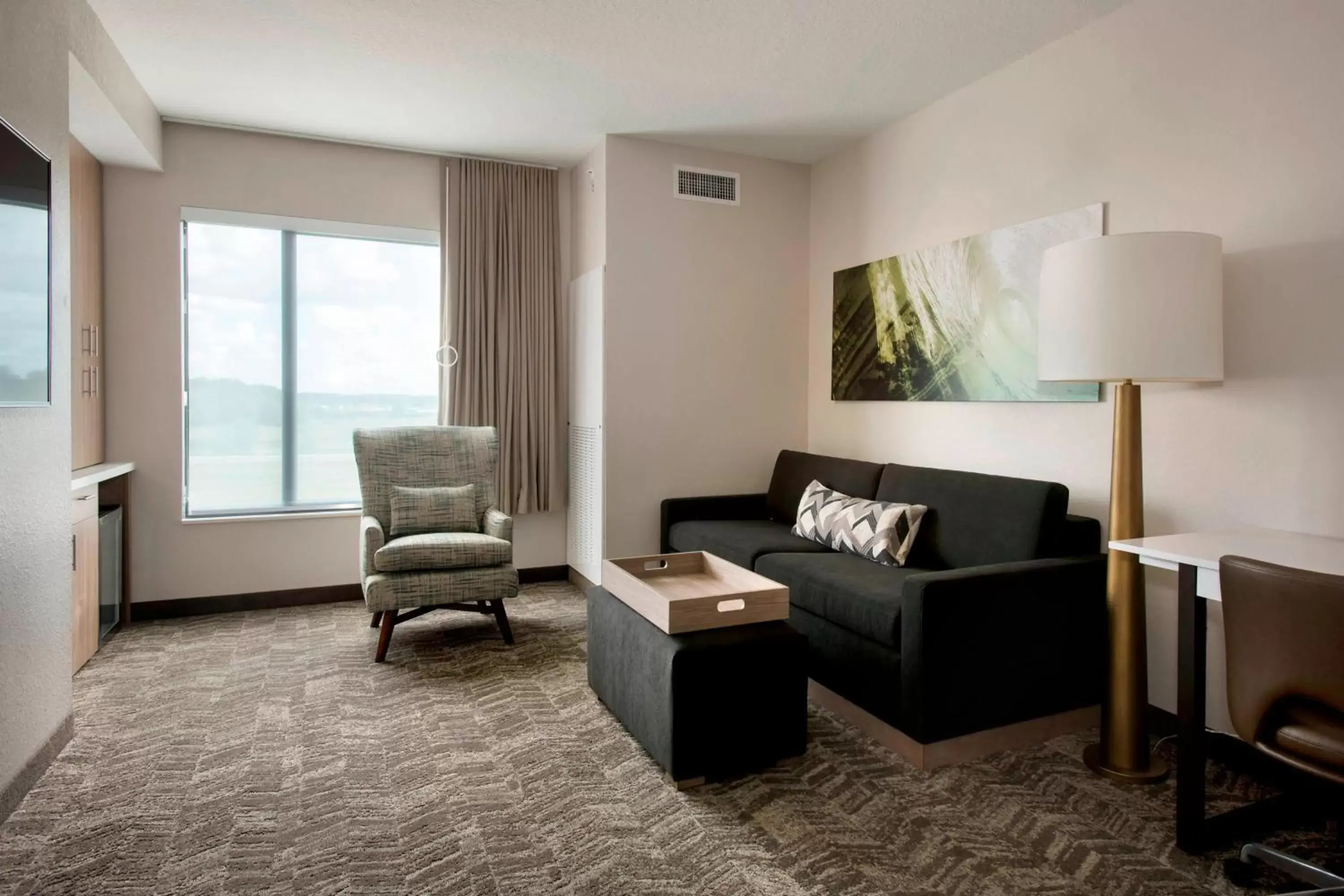 Living room, Seating Area in SpringHill Suites by Marriott Tampa Suncoast Parkway