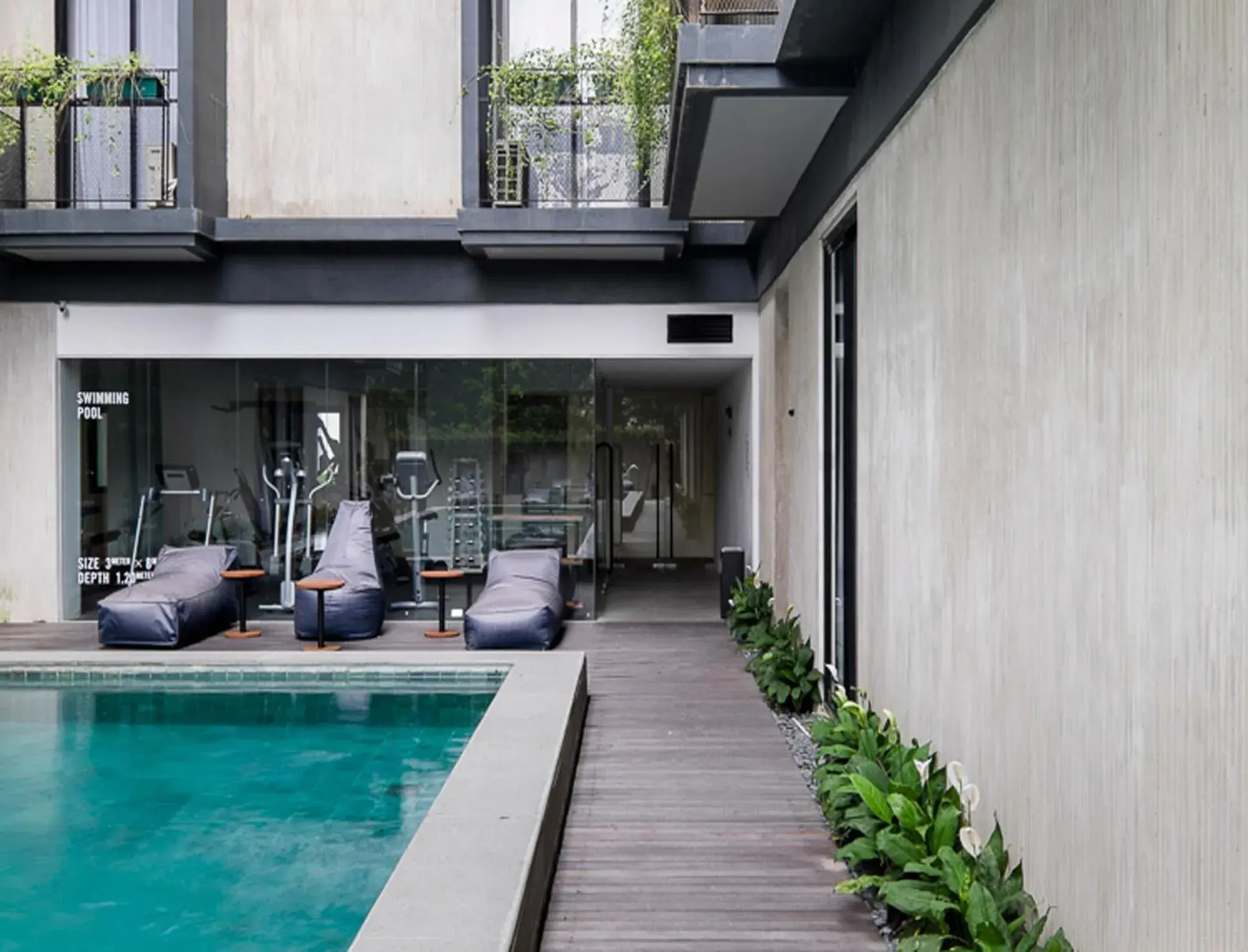 Swimming pool in Park 5 Cilandak Swimming pool in Park 5 Cilandak