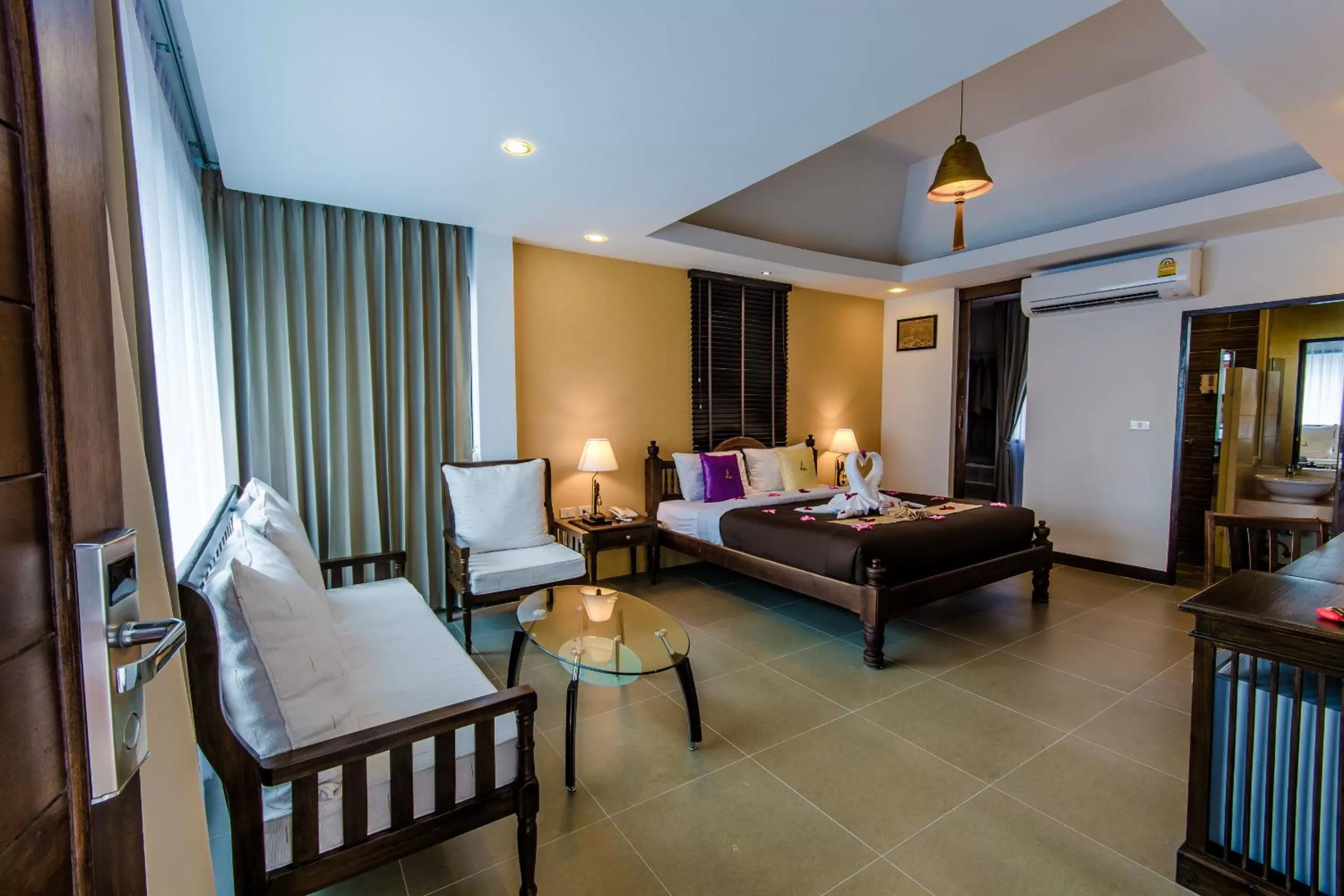 Deluxe Double Room in Goldenbell Hotel Chiangmai