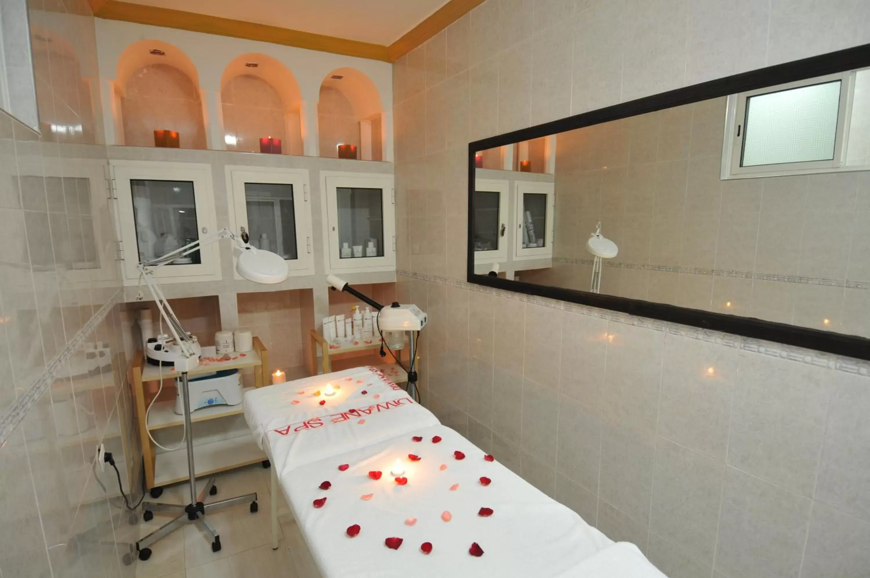 Massage in Diwane Hotel & Spa Marrakech