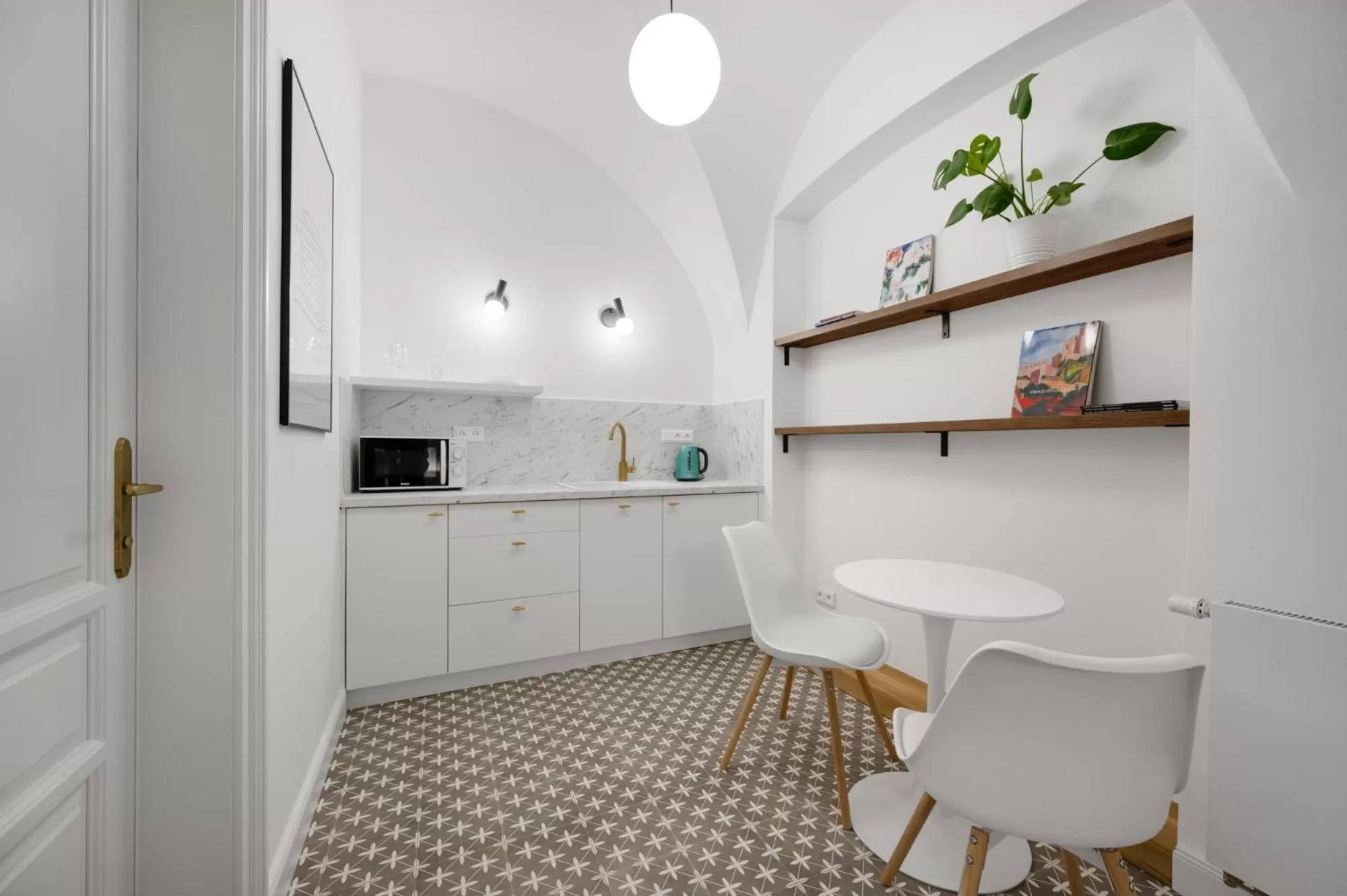 Kitchen or kitchenette in Palace Apartments