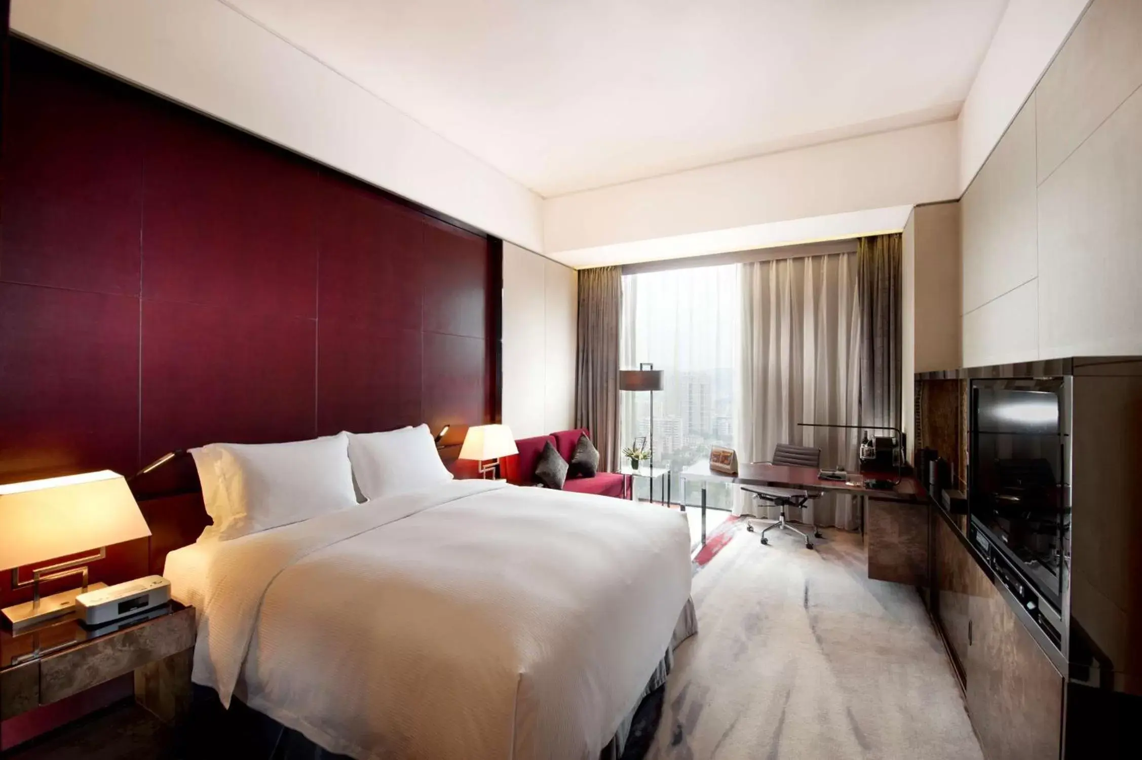 Bedroom in Hilton Guangzhou Tianhe