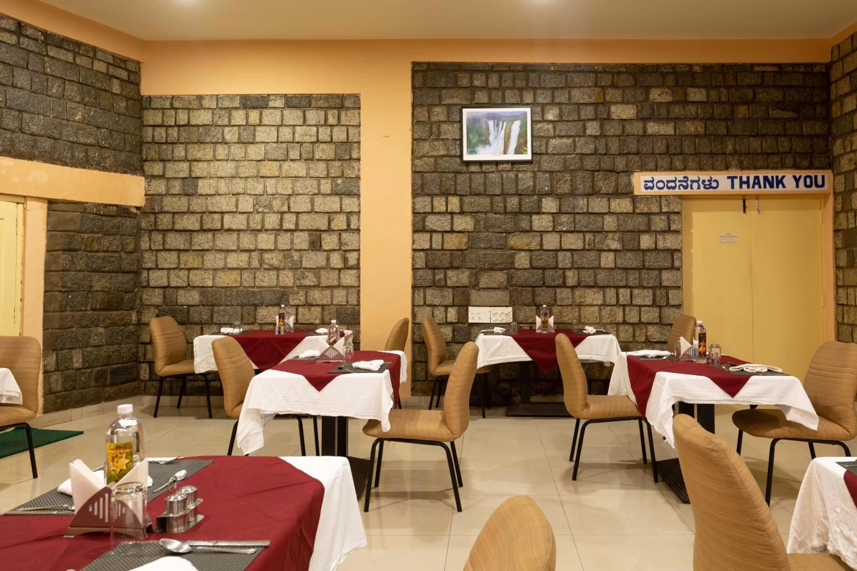 KSTDC Mayura Durg Chitradurga