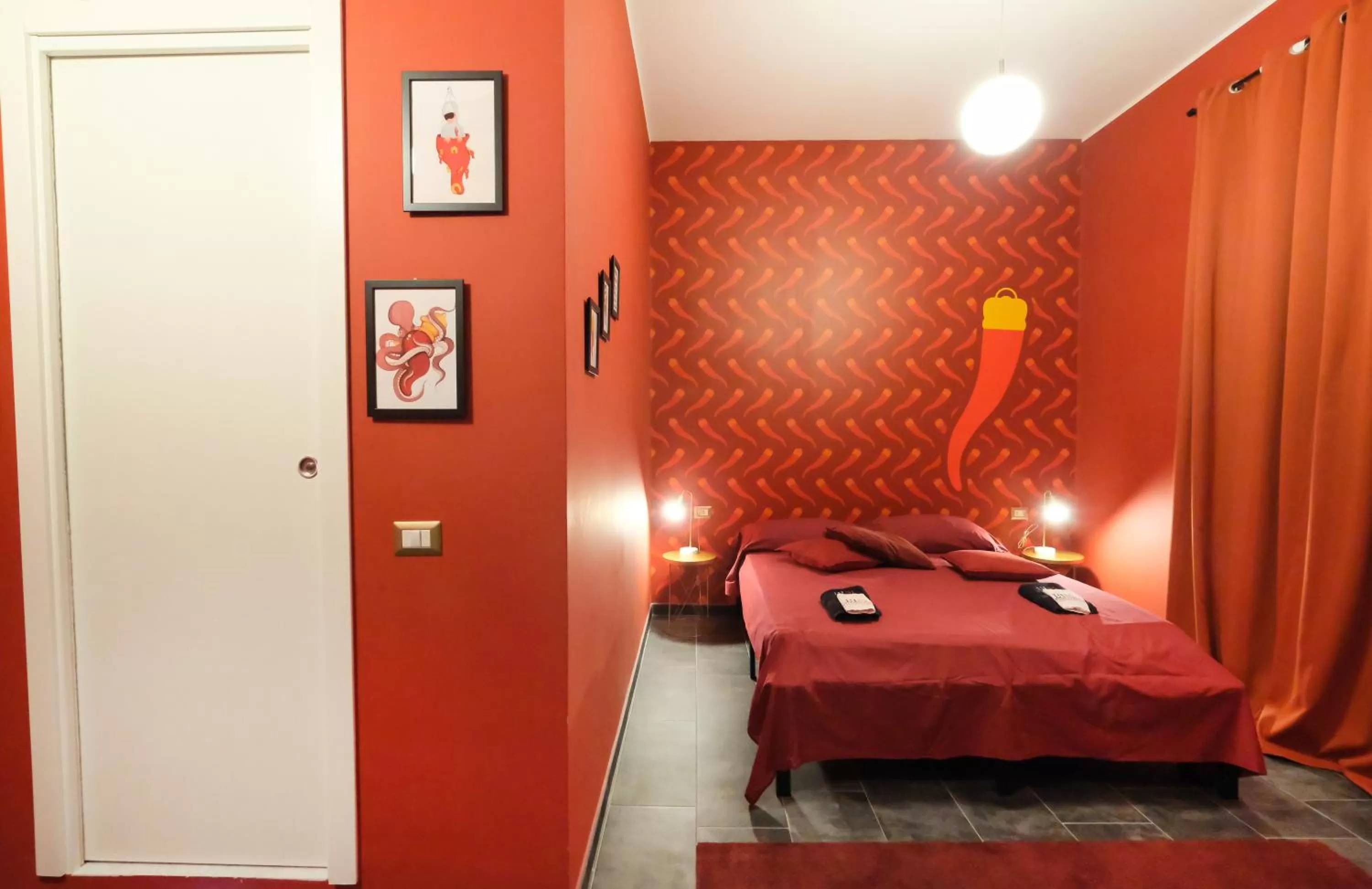 Bedroom, Bed in LH51 B&B