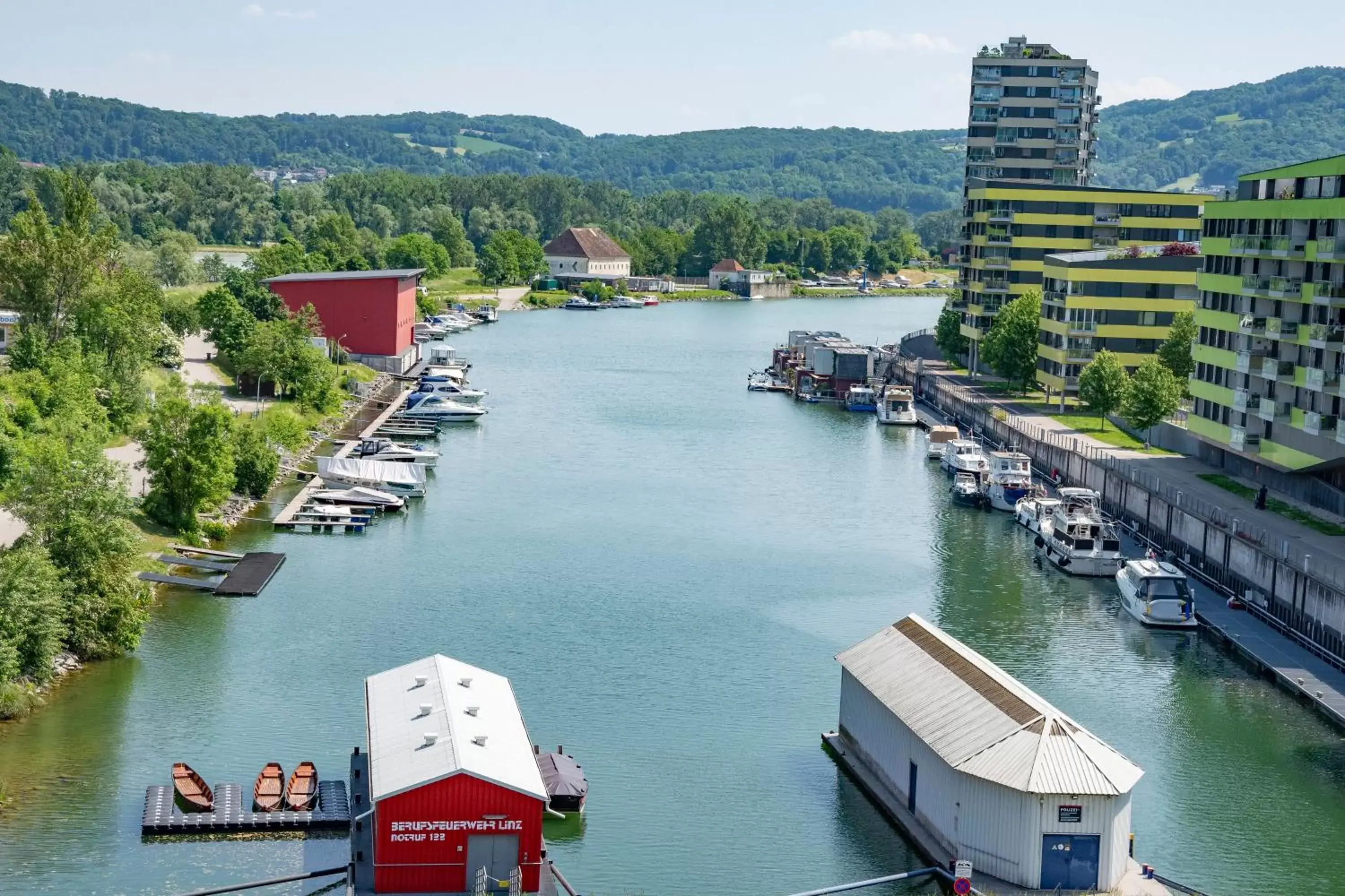 Off site, River View in Trans World Hotel Donauwelle