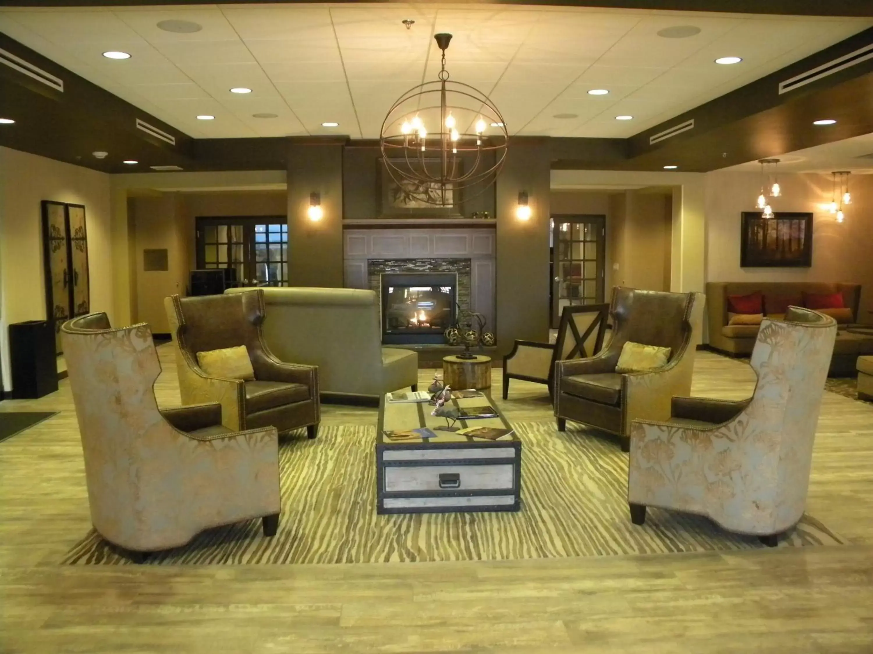 Lobby or reception, Lobby/Reception in Teddy's Residential Suites Watford City