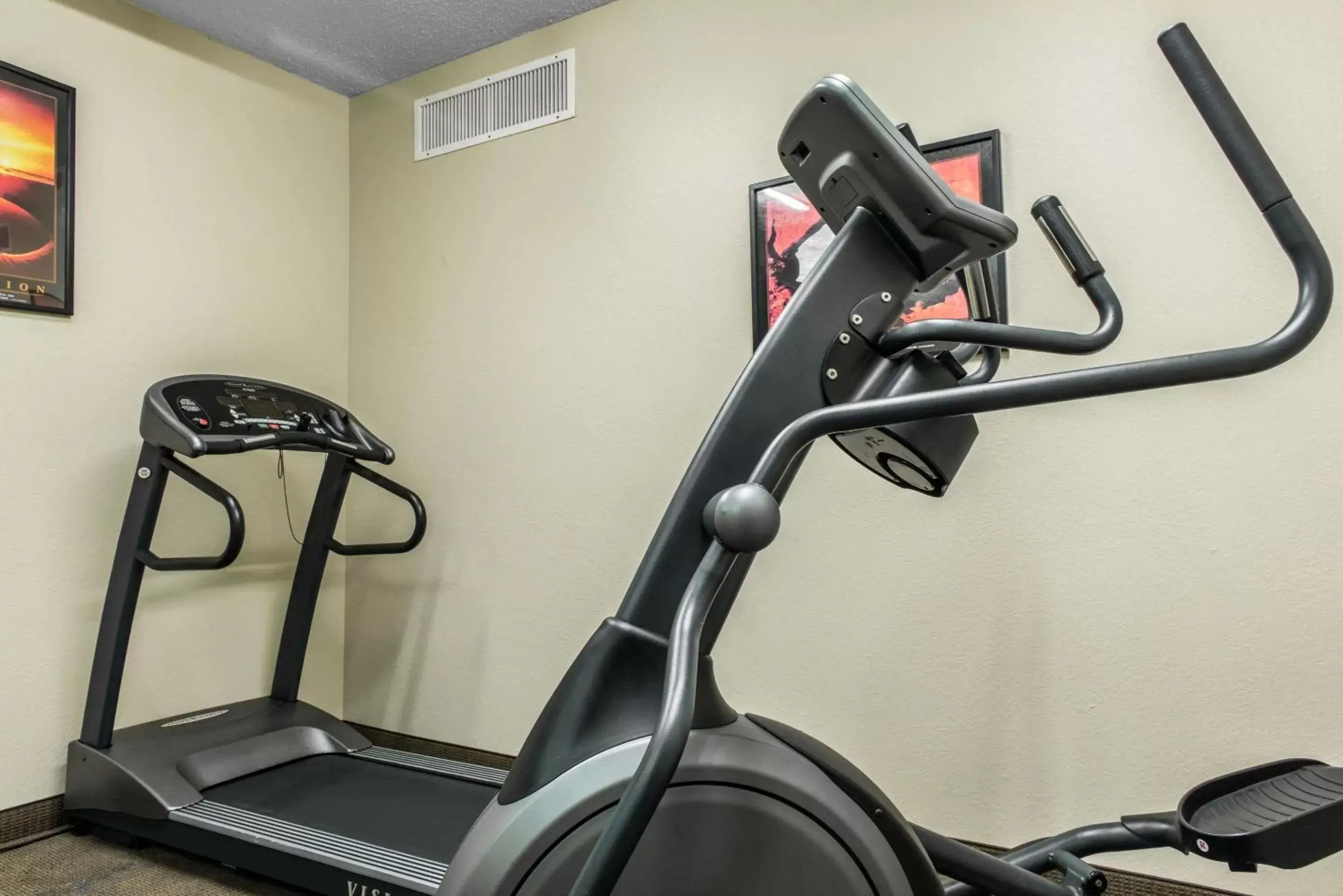 Fitness centre/facilities, Fitness Center/Facilities in Sleep Inn & Suites Pittsburgh