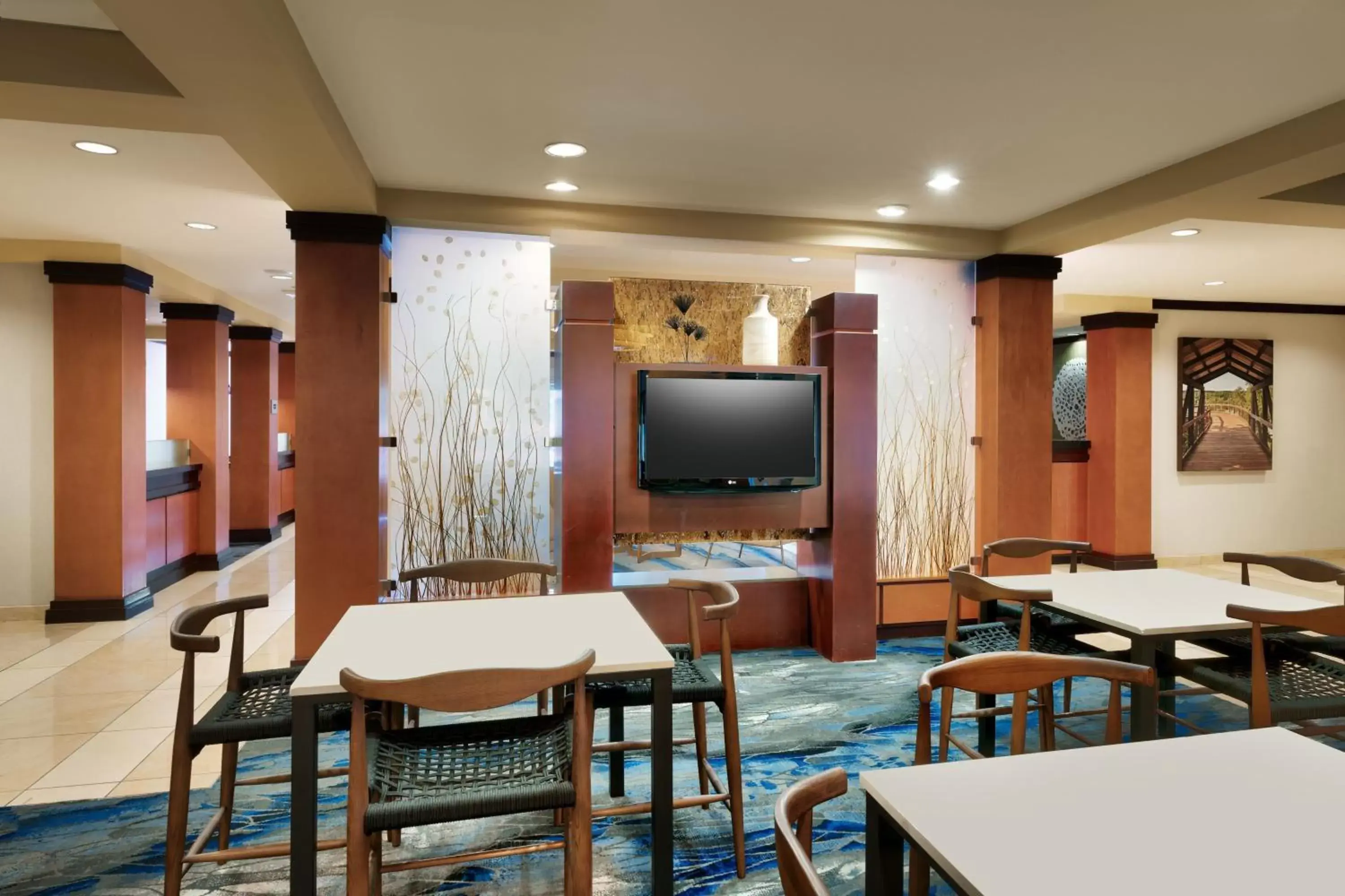 Restaurant/Places to Eat in Fairfield Inn & Suites by Marriott Tallahassee Central