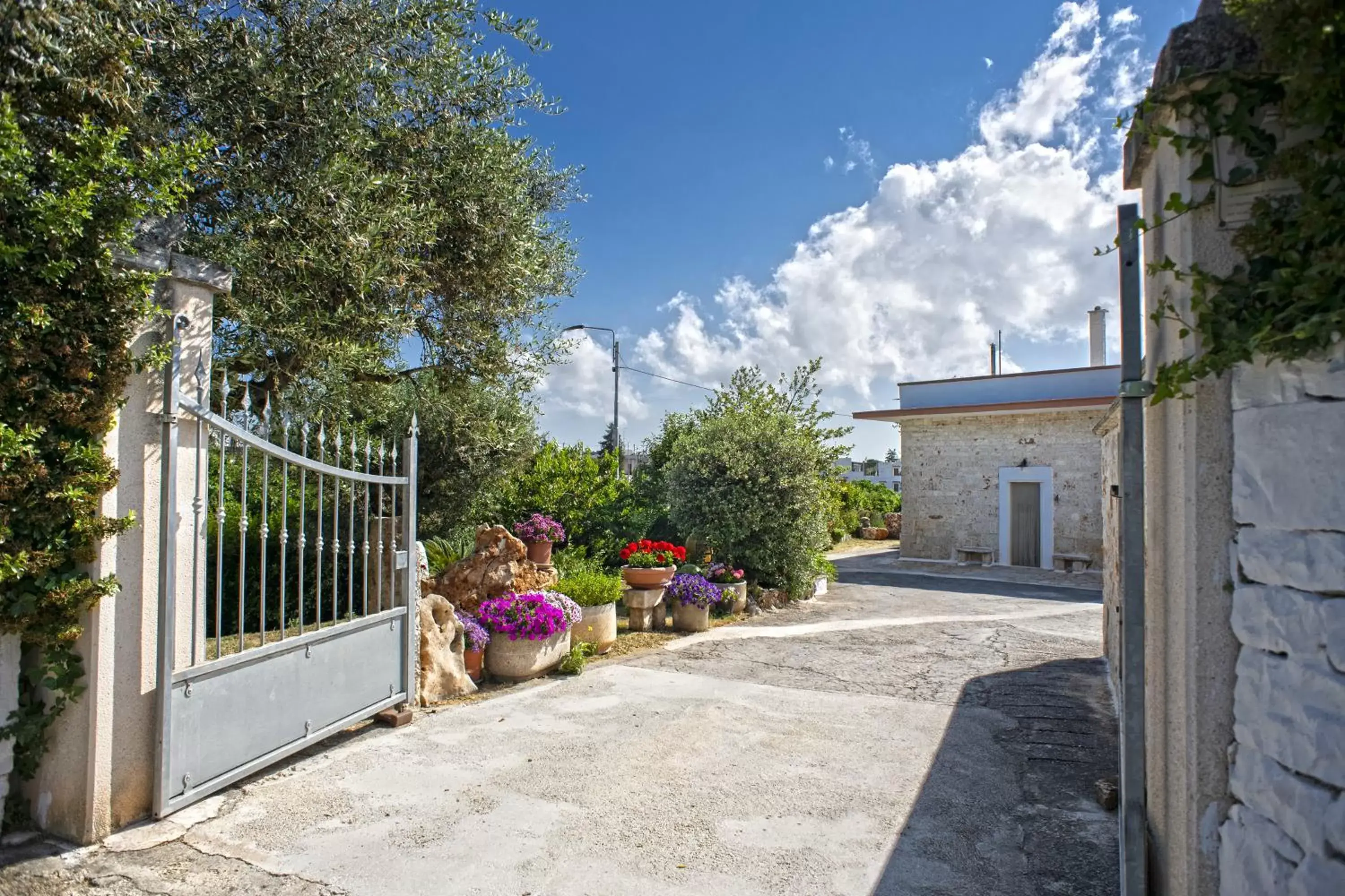 Facade/entrance in B&B Il Brigante