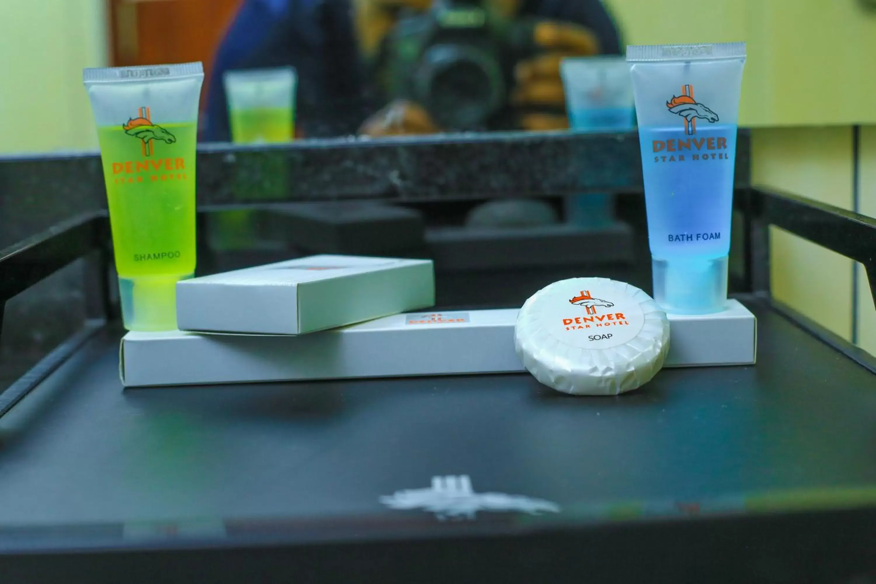 Deluxe King Room - single occupancy in Denver boutique hotel Deluxe King Room - single occupancy in Denver boutique hotel