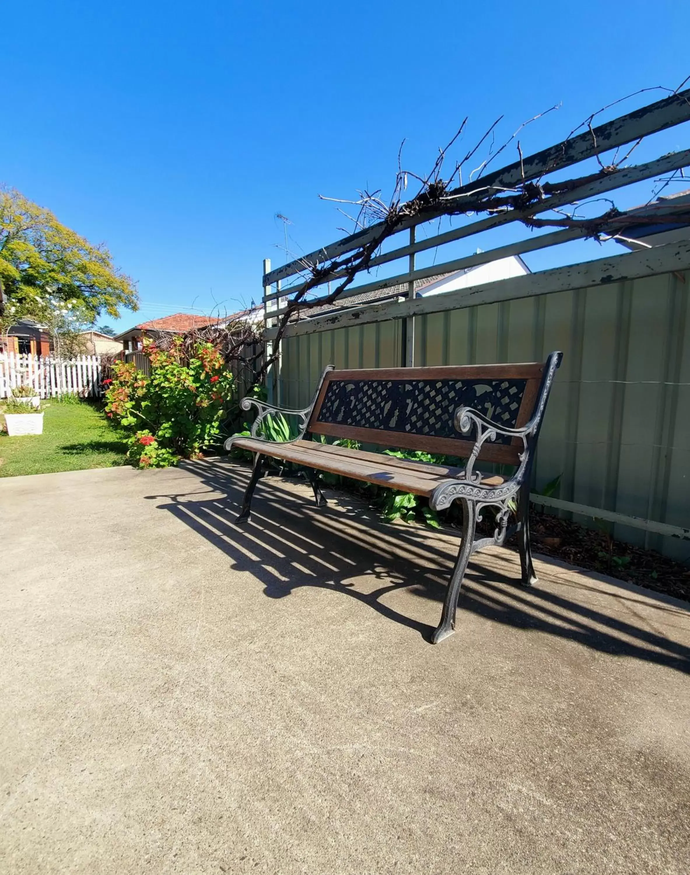 Patio in Roydons Motor Inn