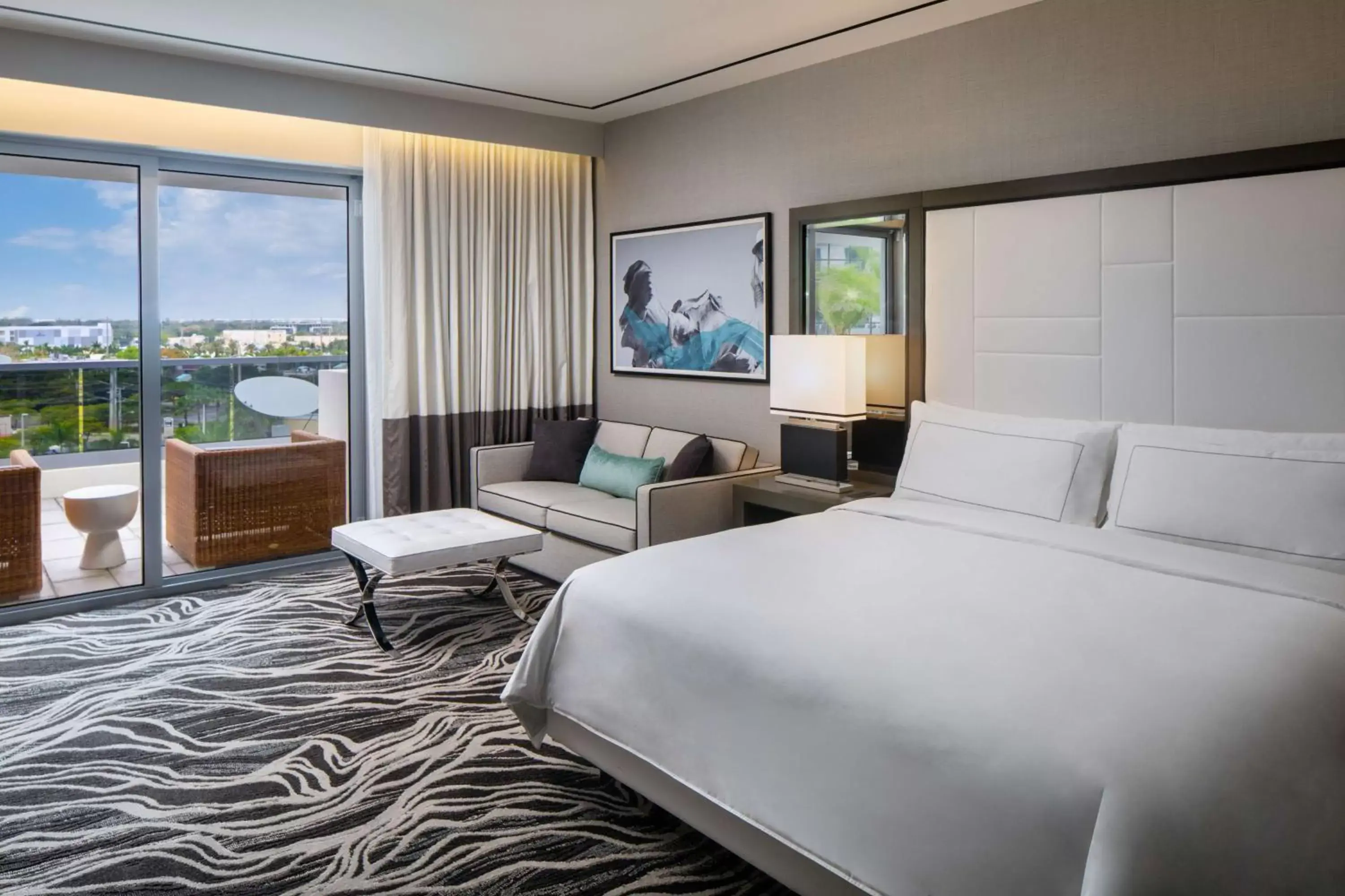 Bed in Hilton Aventura Miami