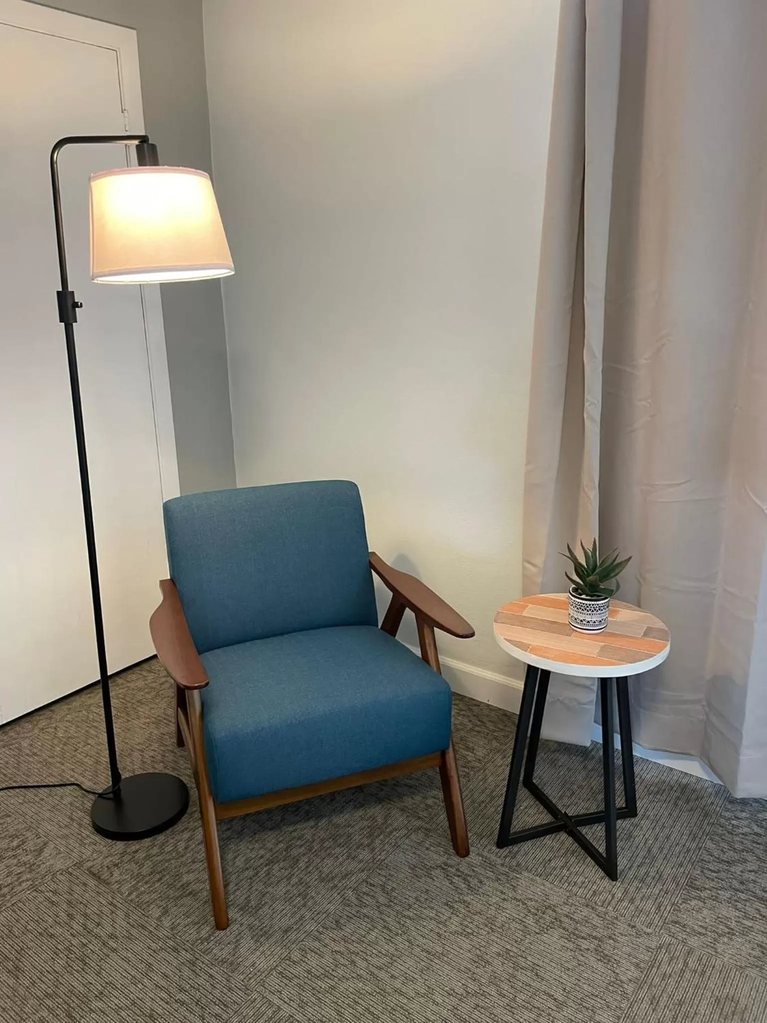 Area and facilities in BlueGem Motel