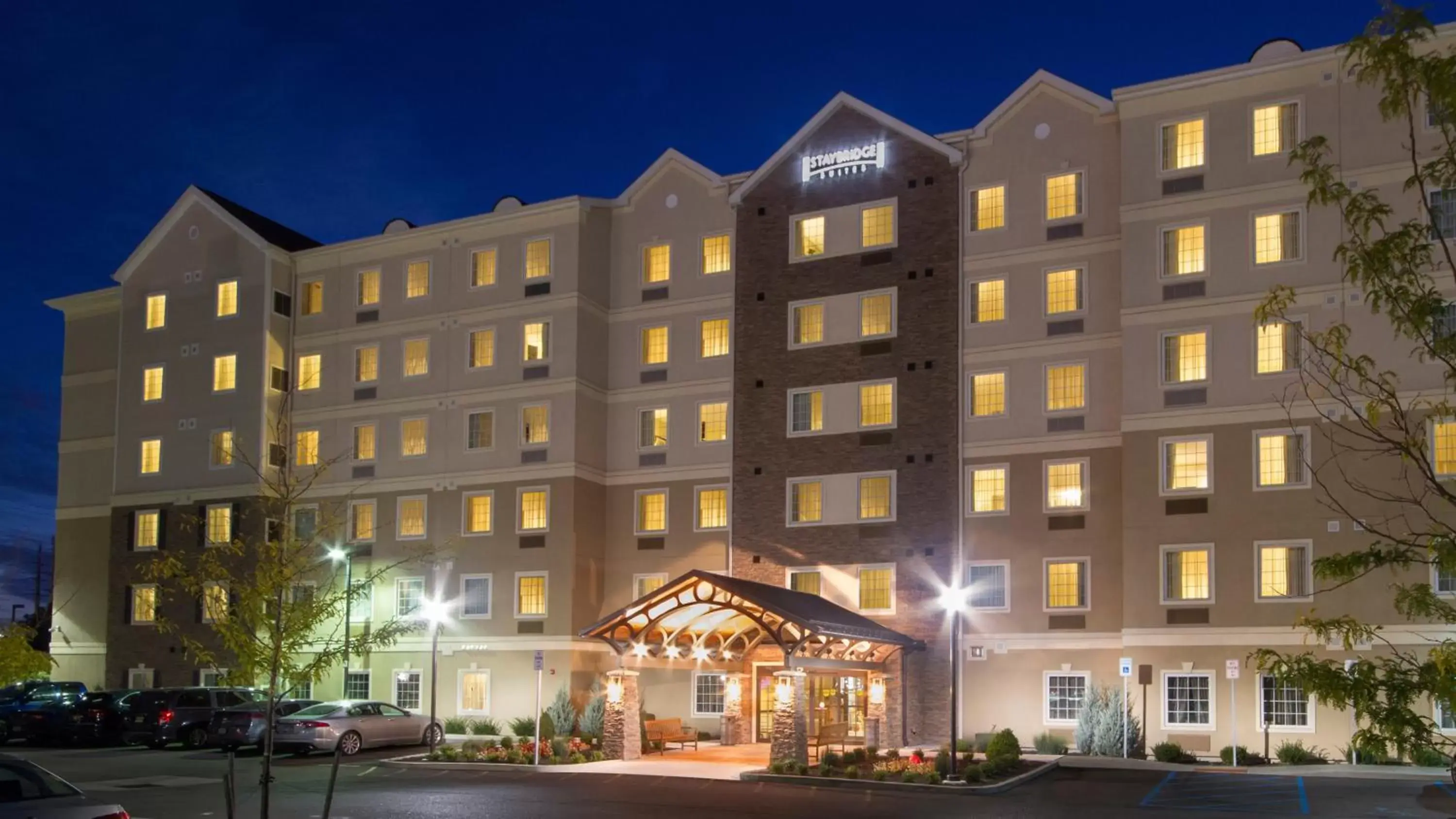 Property building in Staybridge Suites Buffalo-Amherst by IHG Property building in Staybridge Suites Buffalo-Amherst by IHG