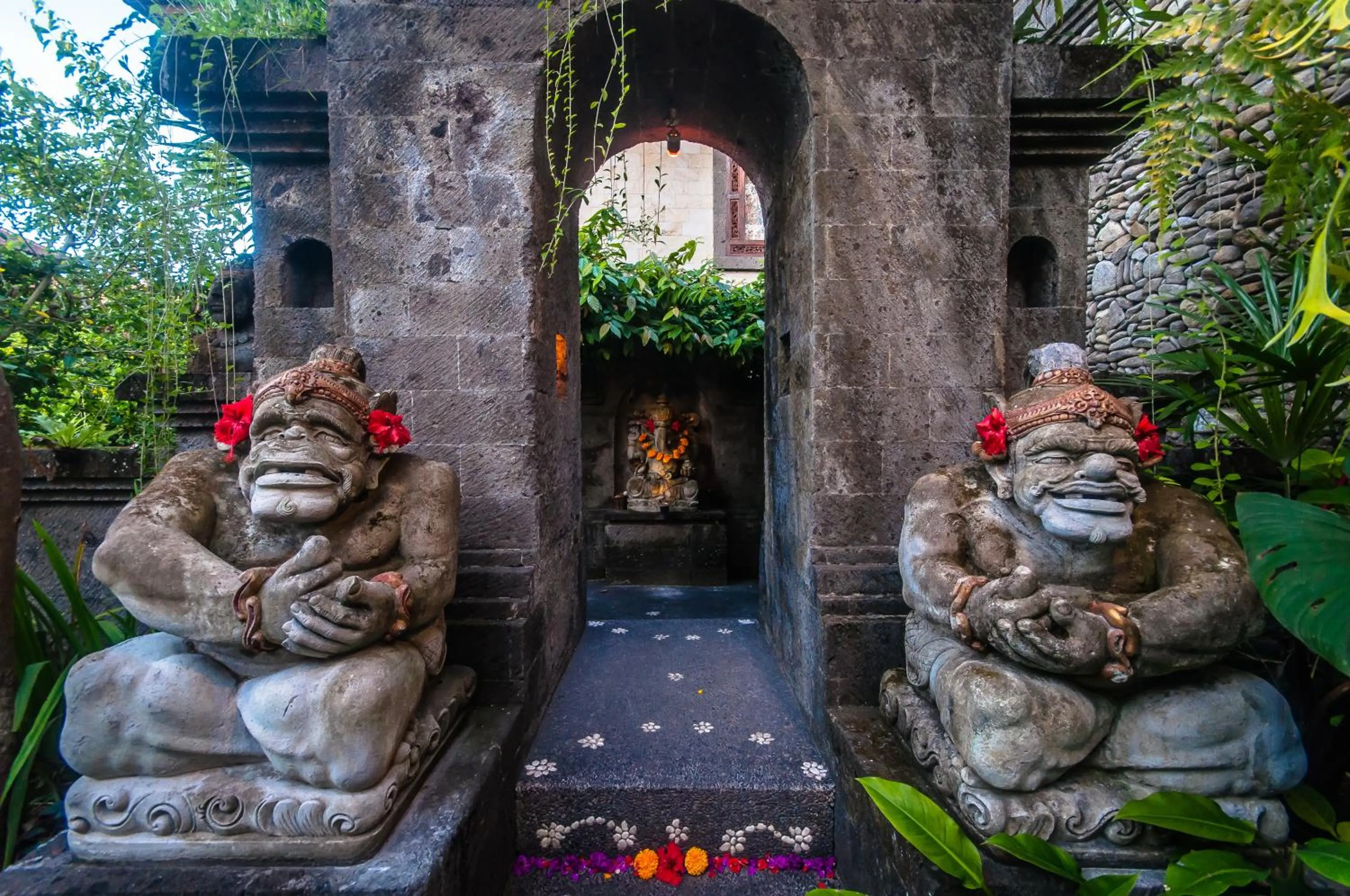 Garden in Sahadewa Resort & Spa