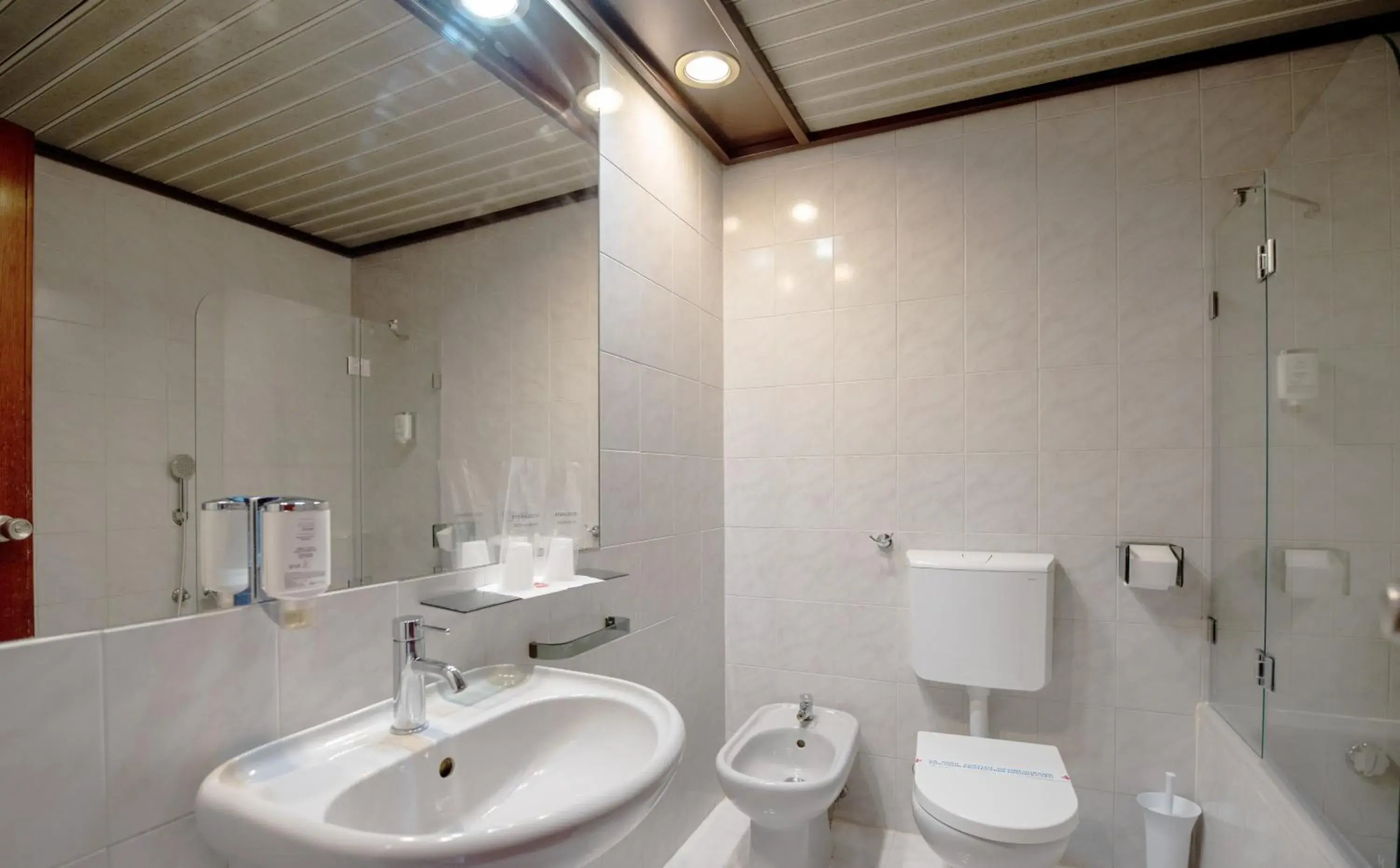 Toilet, Bathroom in Garni Hotel Jugoslavija