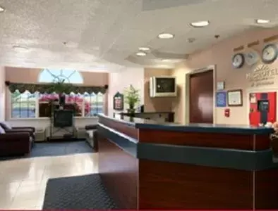 Lobby/Reception in Microtel Inn & Suites by Wyndham Tulsa - Catoosa Route 66