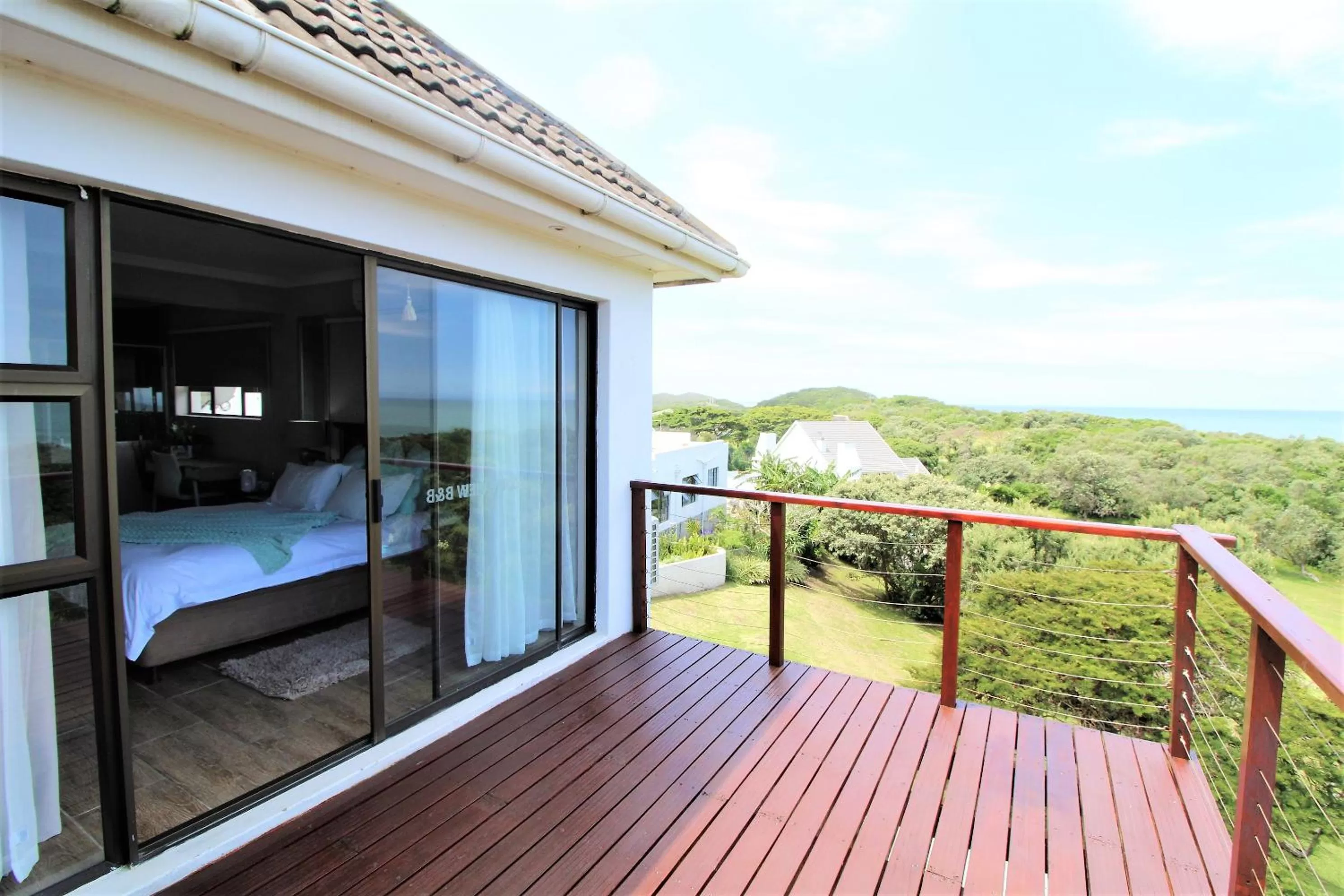 Balcony/Terrace in Cove View B&B