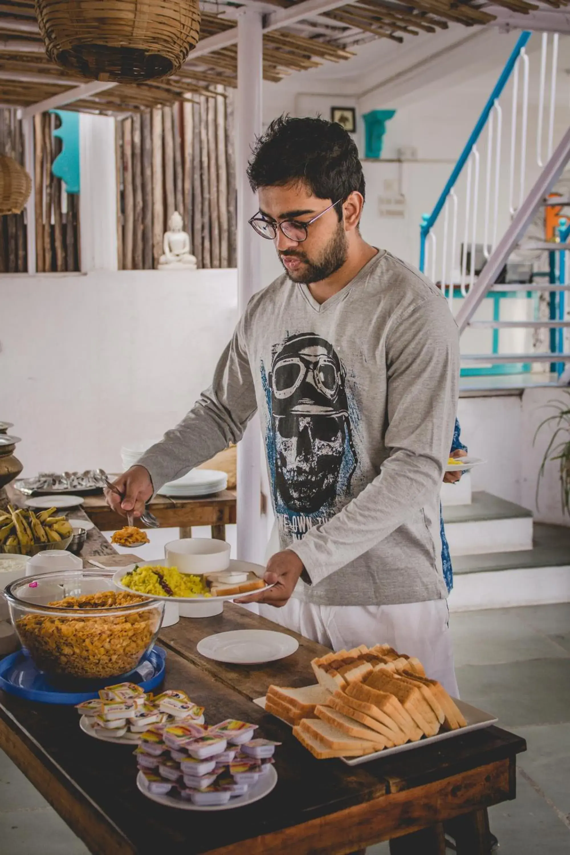 Buffet breakfast in Banjara Hostel